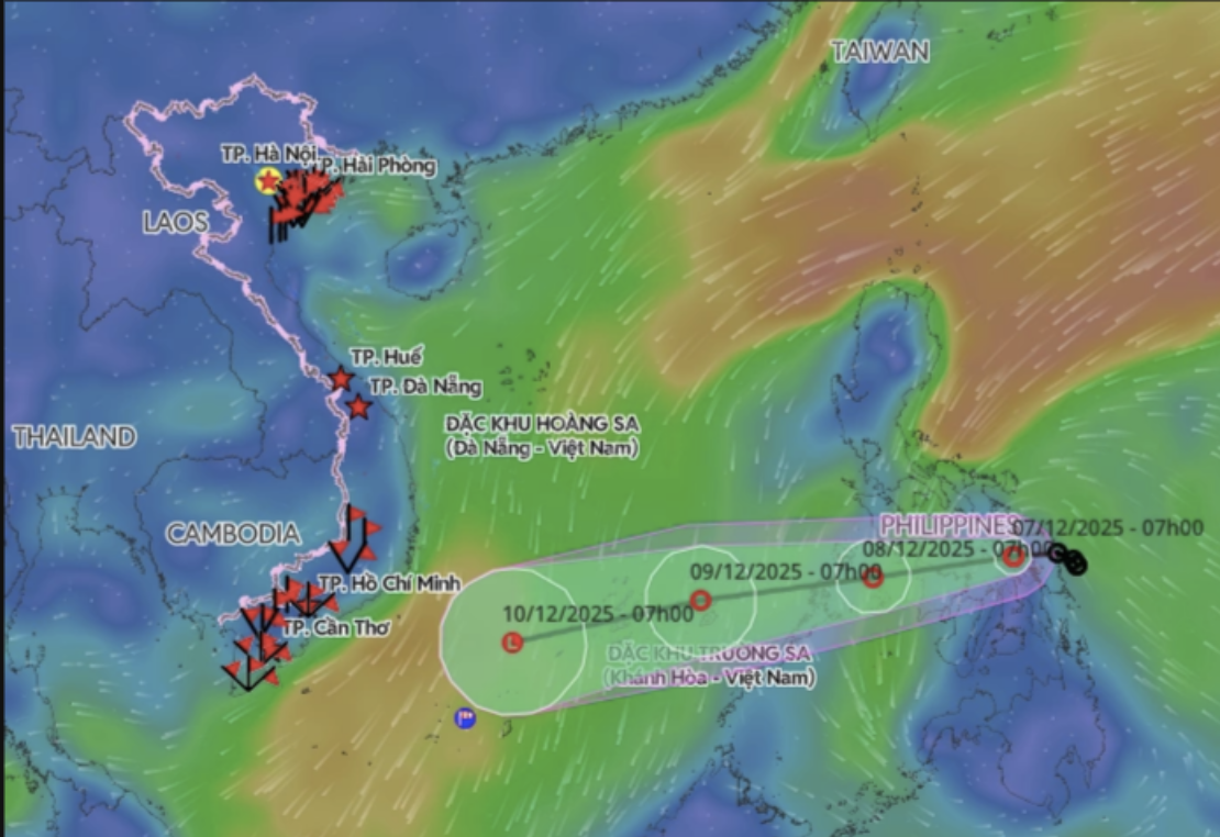 Áp thấp nhiệt đới hoạt động trên Biển Đông- Ảnh 1. Áp thấp nhiệt đới hoạt động trên Biển Đông- Ảnh 1.