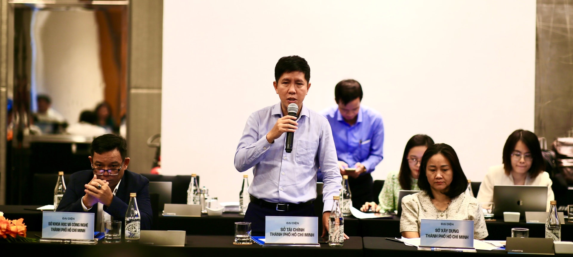 Nhiều chuyên gia hiến kế hoàn thiện hạ tầng, kết nối giao thông cho TP.HCM- Ảnh 2. Nhiều chuyên gia hiến kế hoàn thiện hạ tầng, kết nối giao thông cho TP.HCM- Ảnh 2.