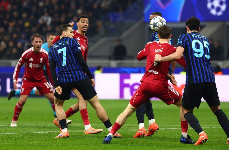 Szoboszlai ghi bàn quyết định, Liverpool hạ Inter Milan tại Champions League- Ảnh 1. Szoboszlai ghi bàn quyết định, Liverpool hạ Inter Milan tại Champions League- Ảnh 1.