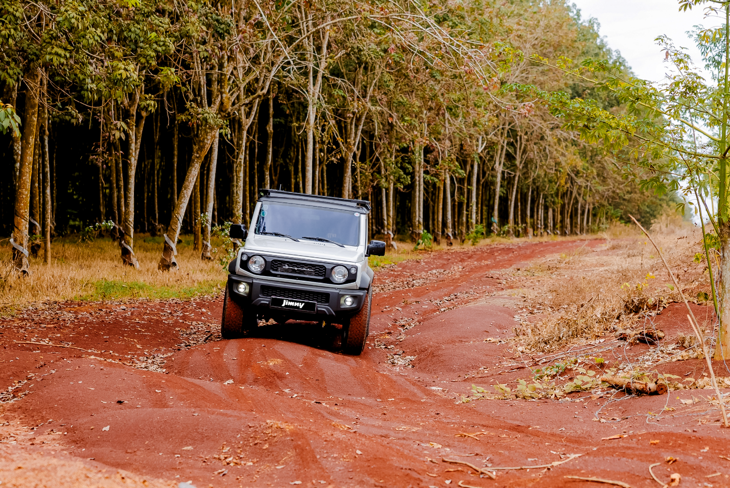 Cuộc phiêu lưu độc bản của những người chơi Suzuki Jimny- Ảnh 2.