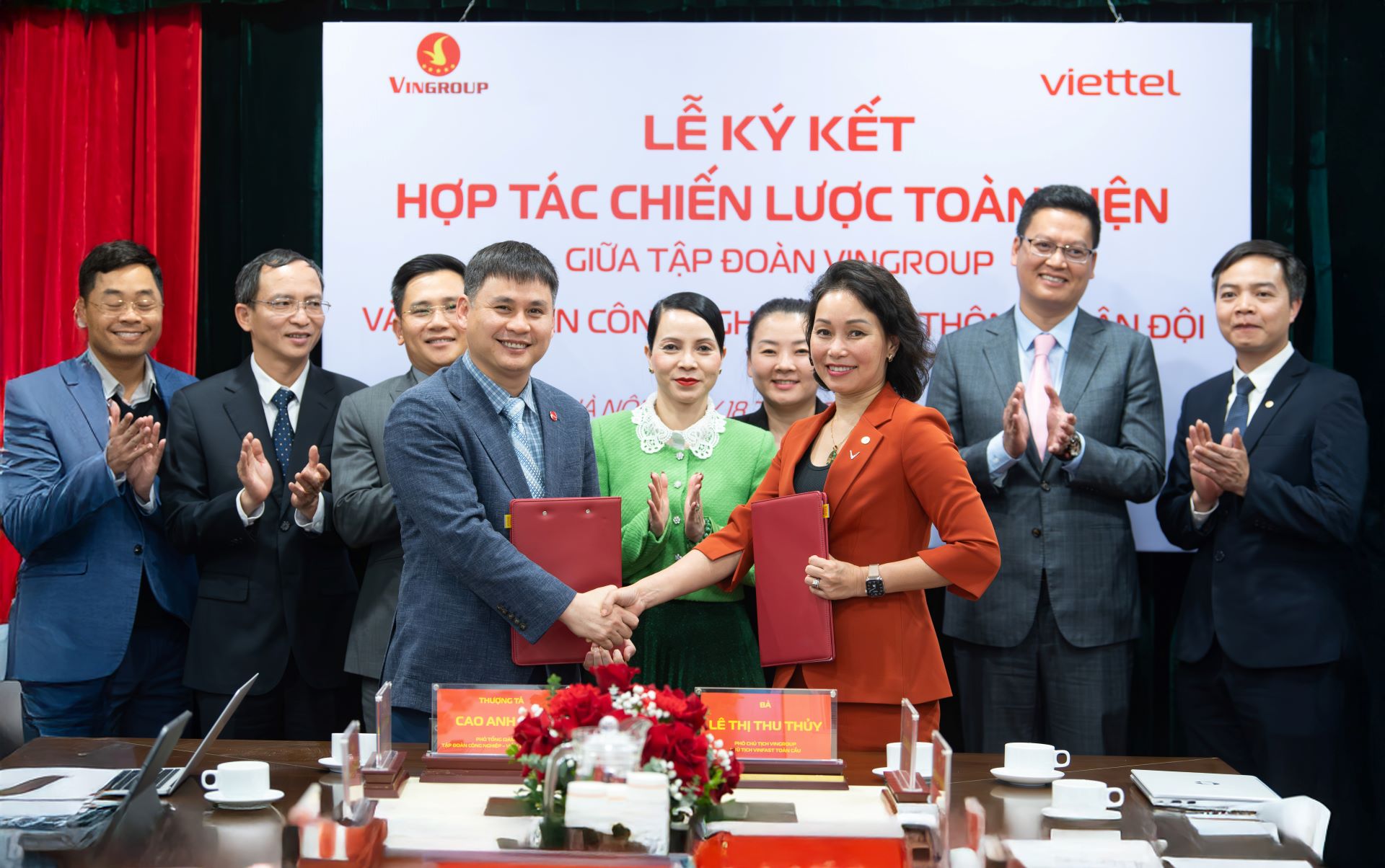 Vingroup và Viettel hợp tác thúc đẩy chuyển đổi xanh và chuyển đổi số doanh nghiệp- Ảnh 1.