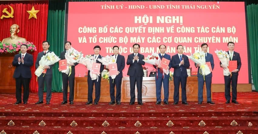 Ông Phạm Quang Anh giữ chức Giám đốc Sở Xây dựng tỉnh Thái Nguyên- Ảnh 1.