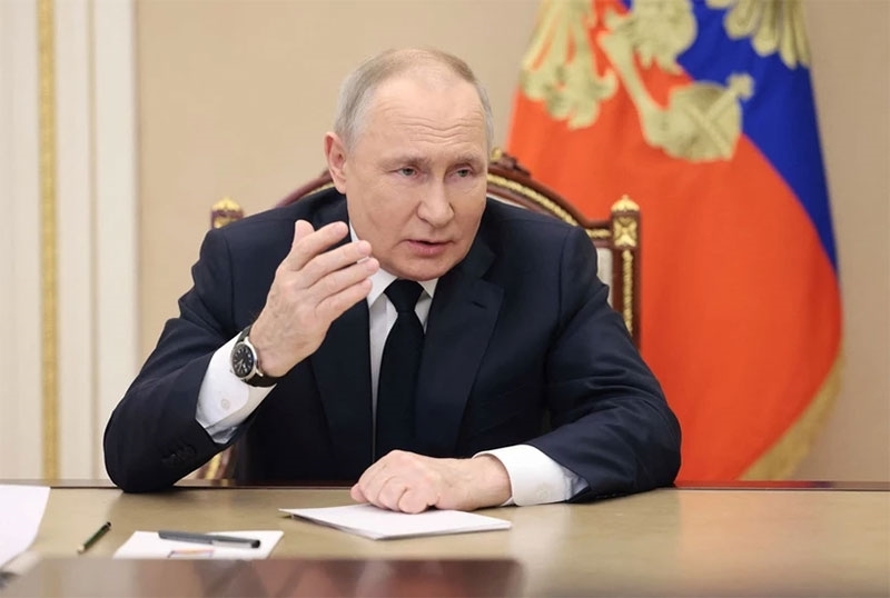 Tổng thống Putin: Binh sĩ Nga lần đầu tiên tiến vào khu vực mới ở Ukraine- Ảnh 1.