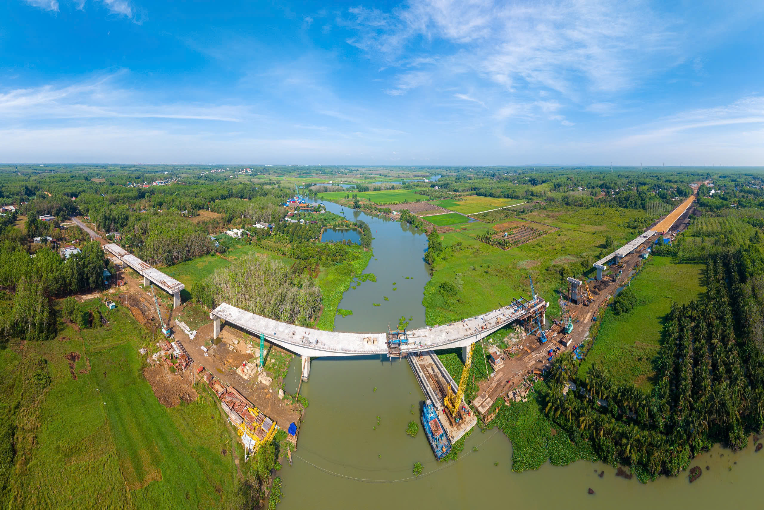 Bình Dương: Gỡ khó mặt bằng dự án đường Hồ Chí Minh đoạn Chơn Thành - Đức Hòa- Ảnh 1.