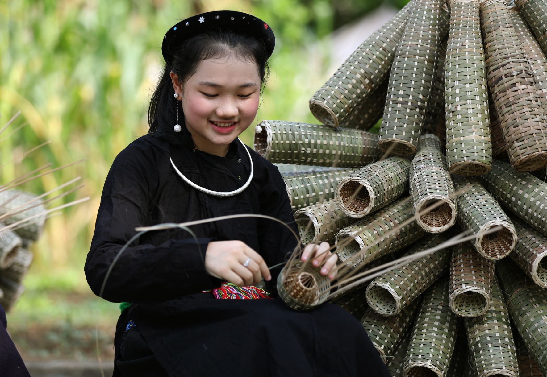 Ngắm hồ Thác Bà từ trên cao nơi thu hút hàng nghìn du khách- Ảnh 13.