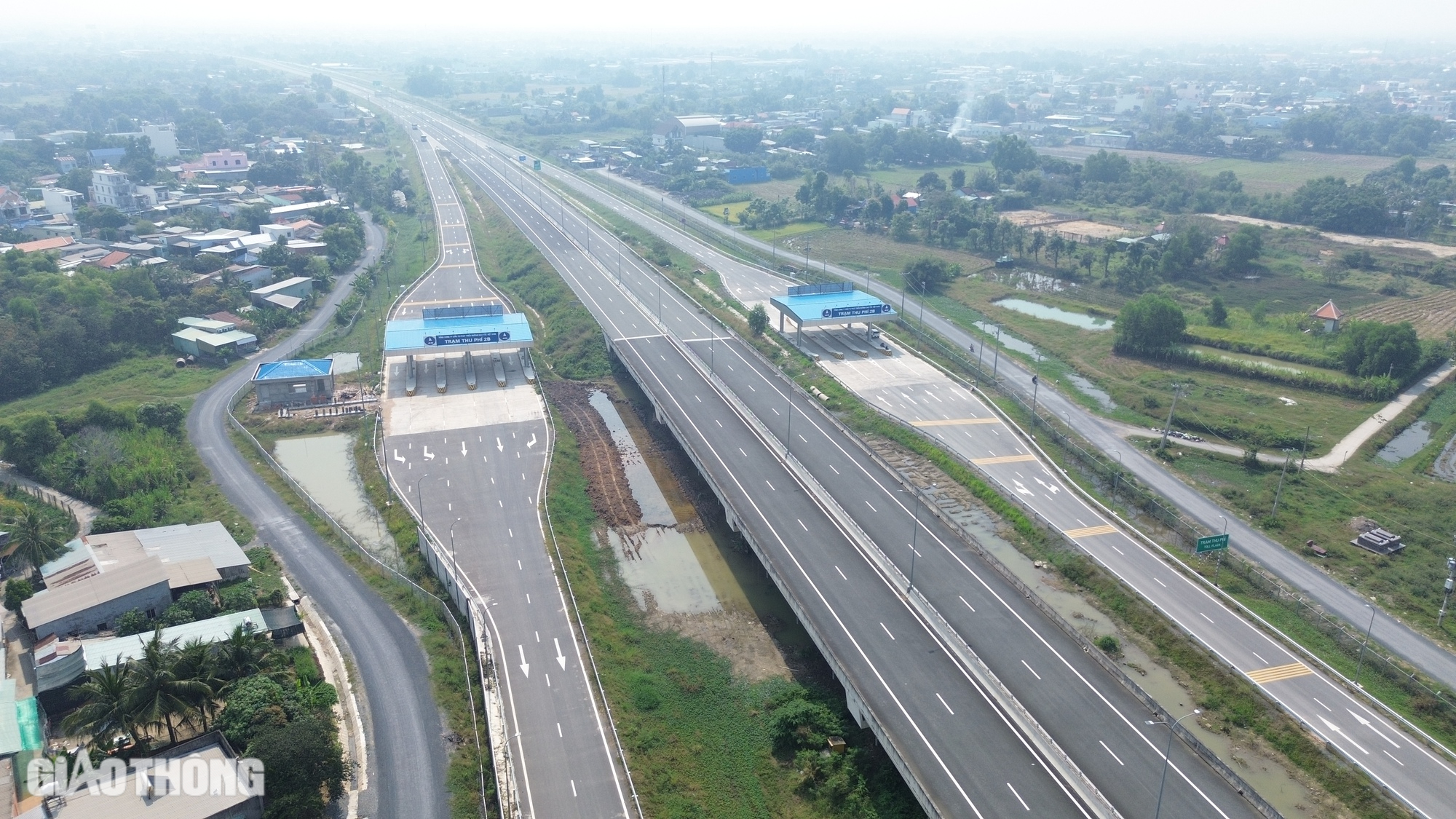 Thảm nhựa những mét cuối cùng đoạn 18,8km cao tốc Bến Lức - Long Thành- Ảnh 14.