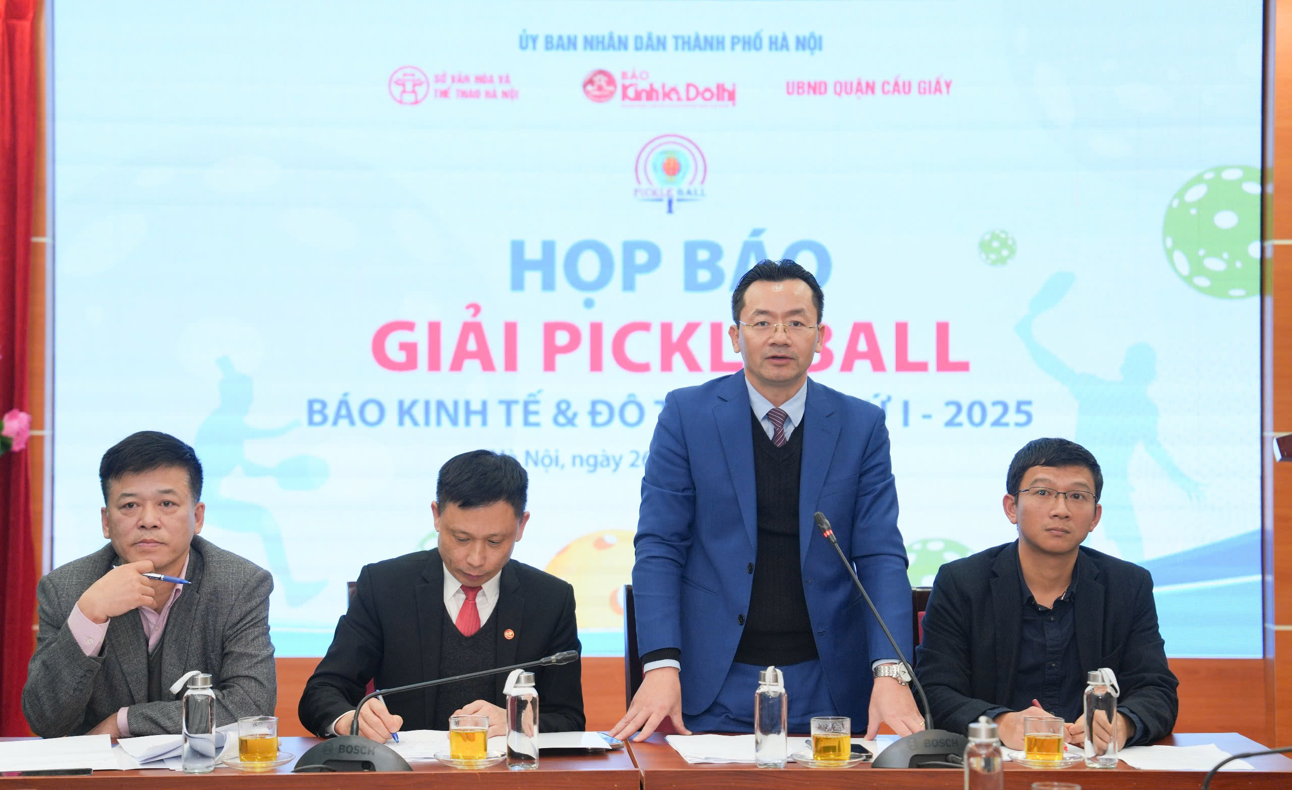 Khoảng 500 VĐV dự giải Pickleball Báo Kinh tế và Đô thị 2025- Ảnh 1.