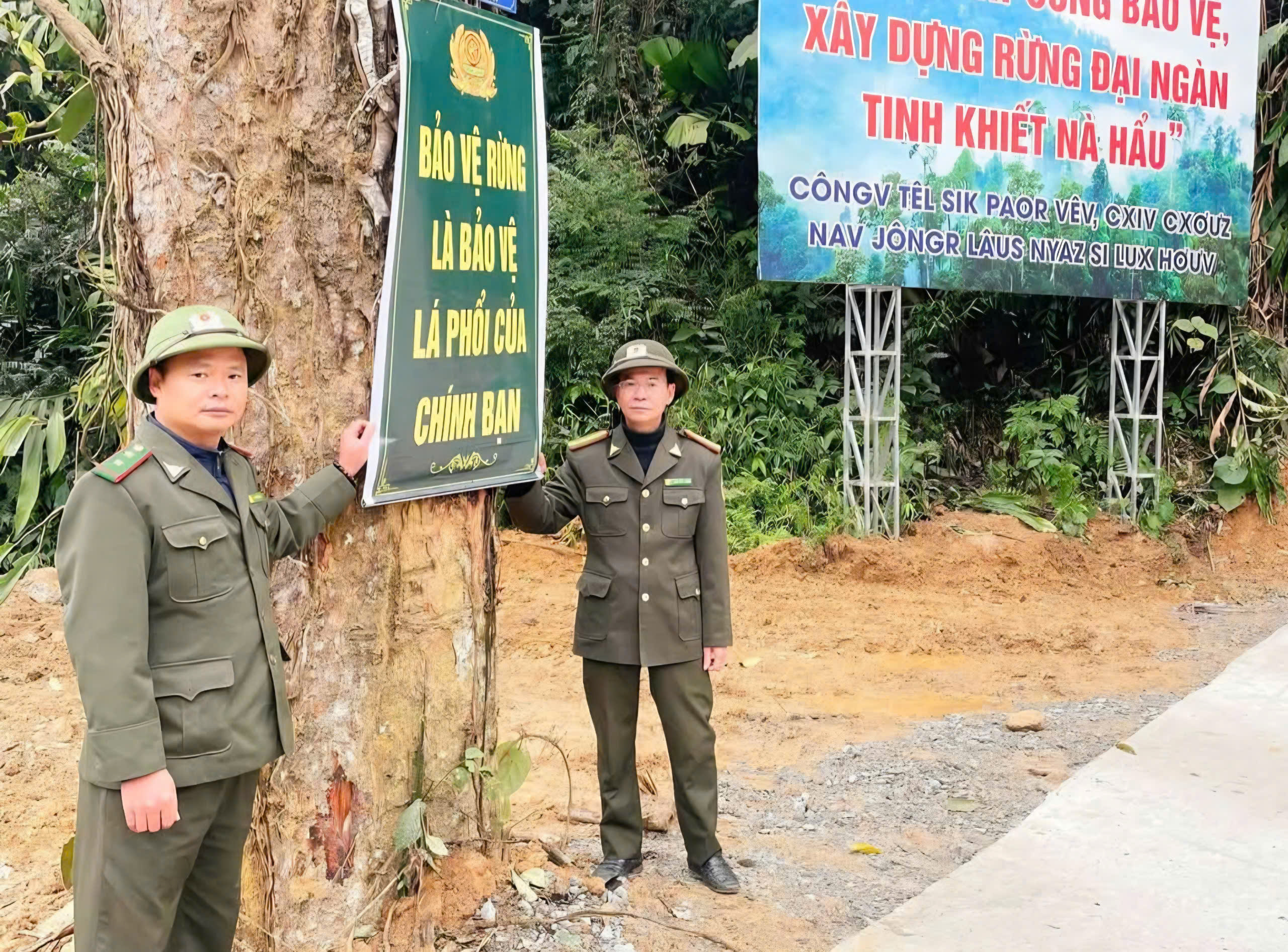 Lễ cúng rừng của người Mông Nà Hẩu được chứng nhận Di sản văn hóa phi vật thể Quốc gia- Ảnh 7.