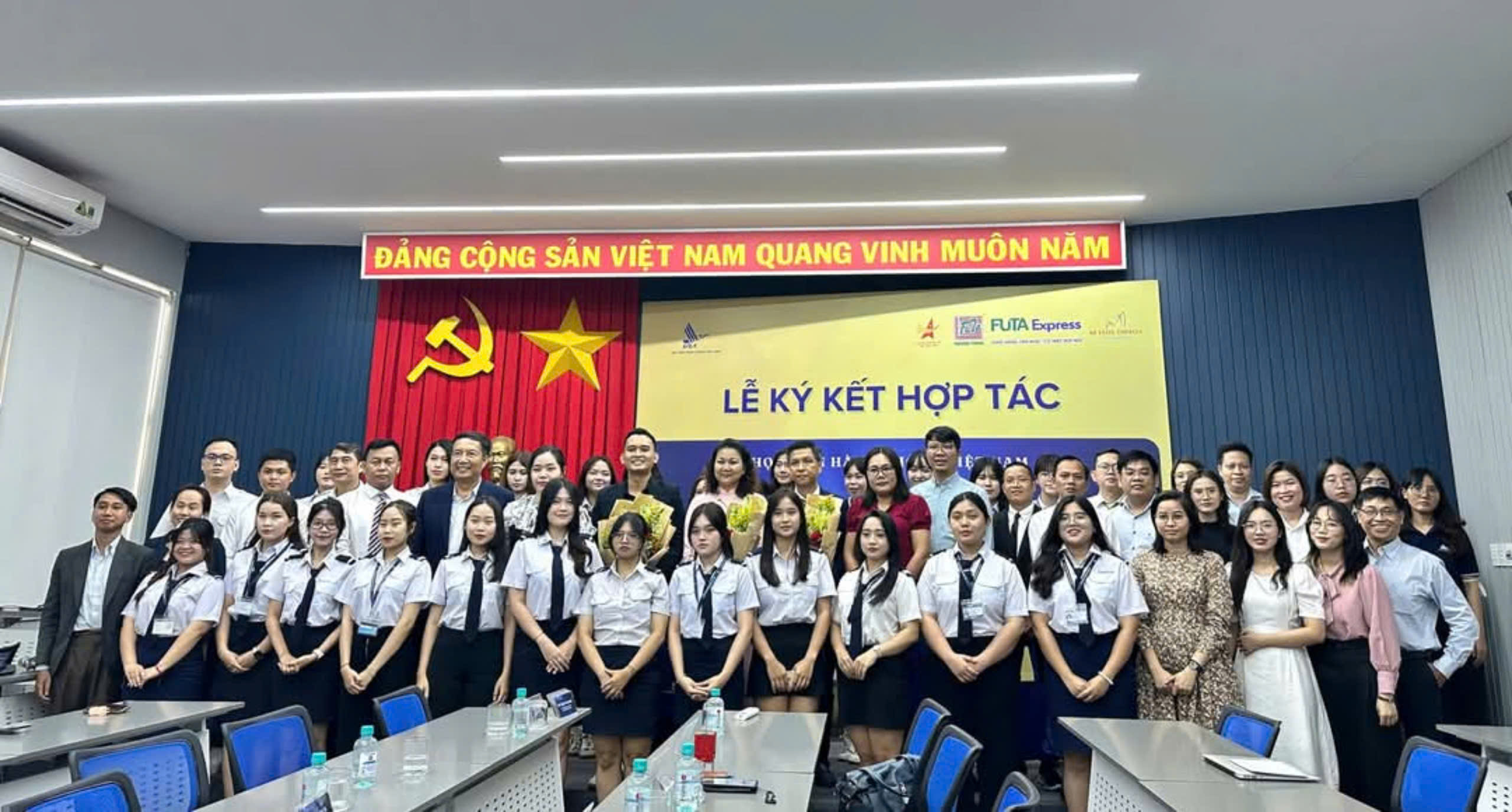 Học viện Hàng không Việt Nam ký kết với doanh nghiệp, mở ra cơ hội việc làm cho sinh viên- Ảnh 4.