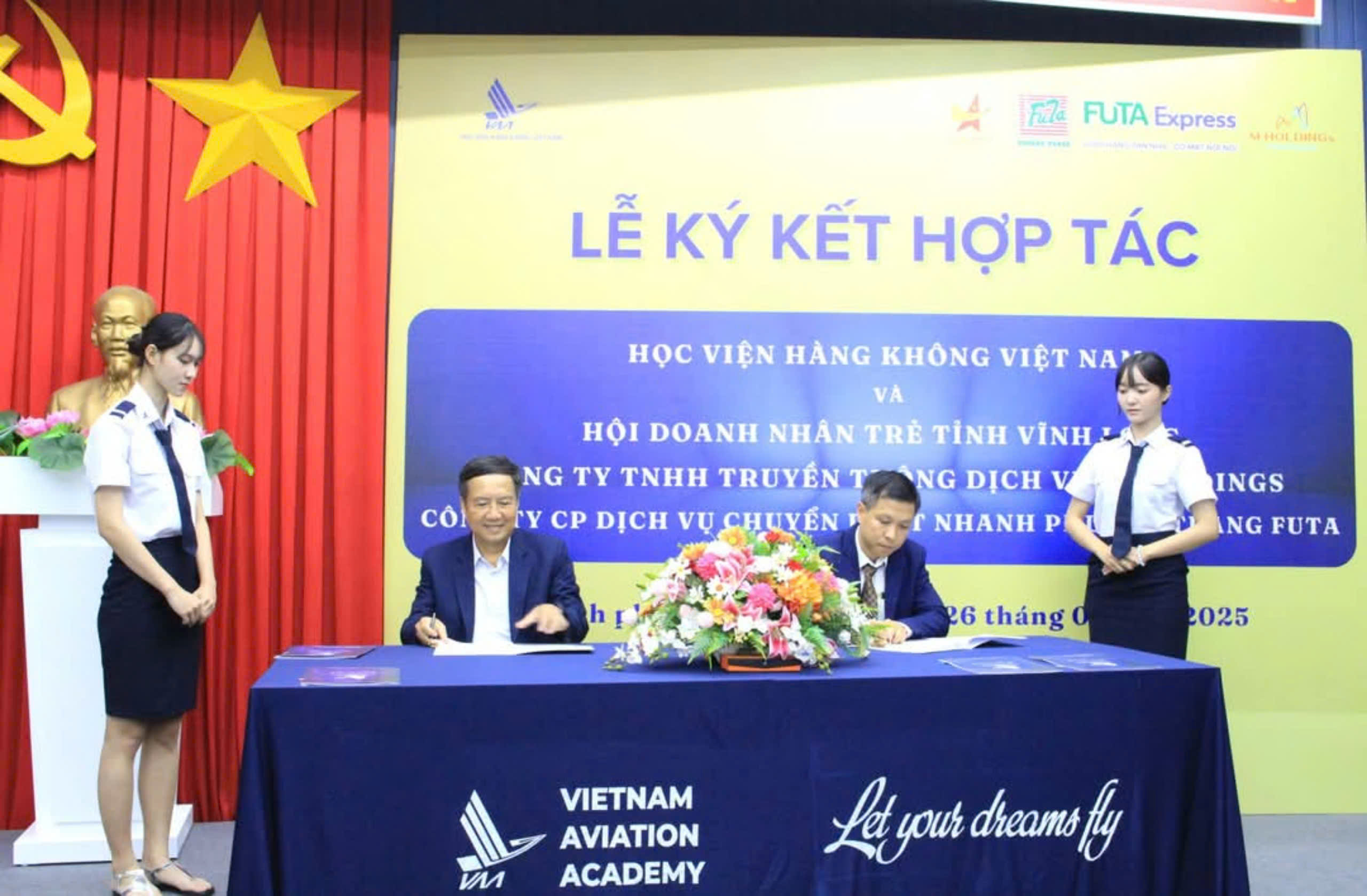 Học viện Hàng không Việt Nam ký kết với doanh nghiệp, mở ra cơ hội việc làm cho sinh viên- Ảnh 1.