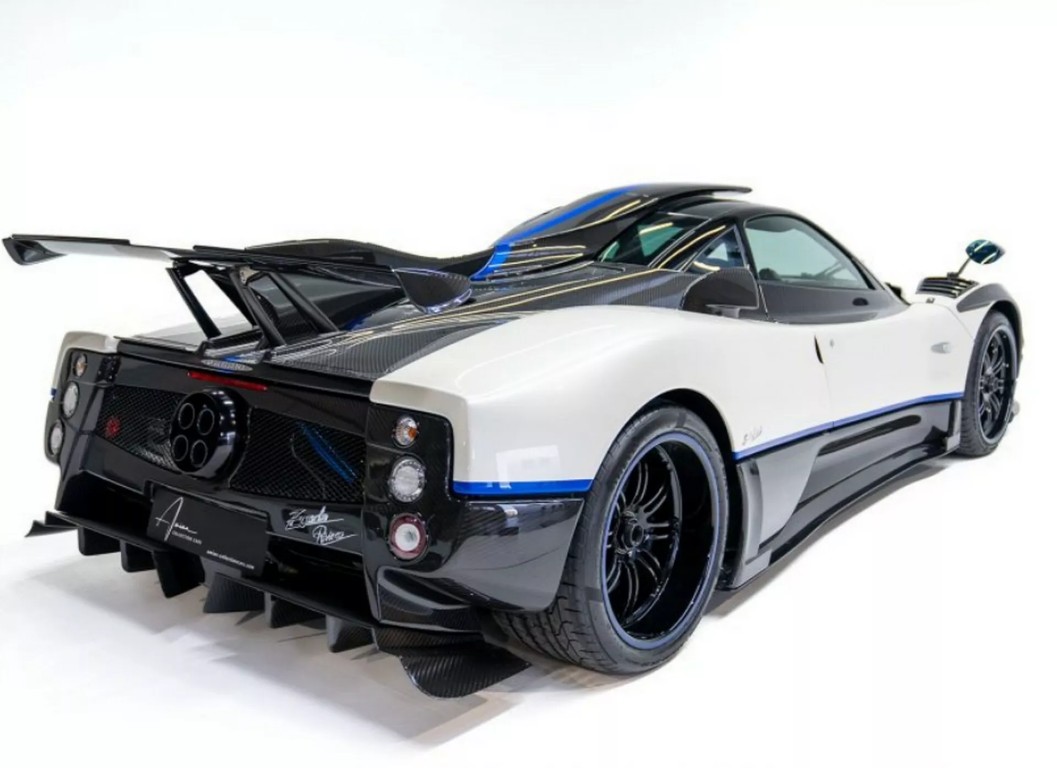 Siêu xe Pagani Zonda rao bán giá trên 11 triệu USD- Ảnh 4.