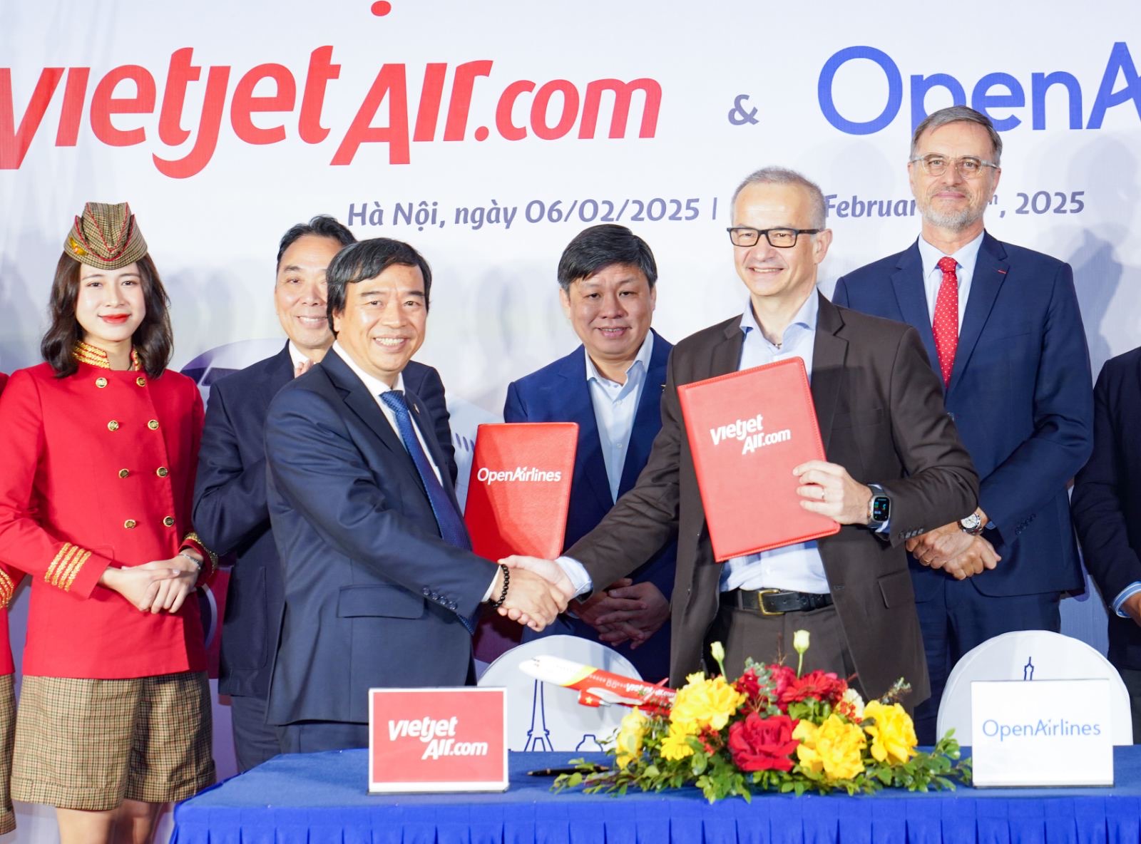 Vietjet "bắt tay" công ty công nghệ hàng đầu thế giới, ứng dụng AI để tiết kiệm nhiên liệu- Ảnh 1.