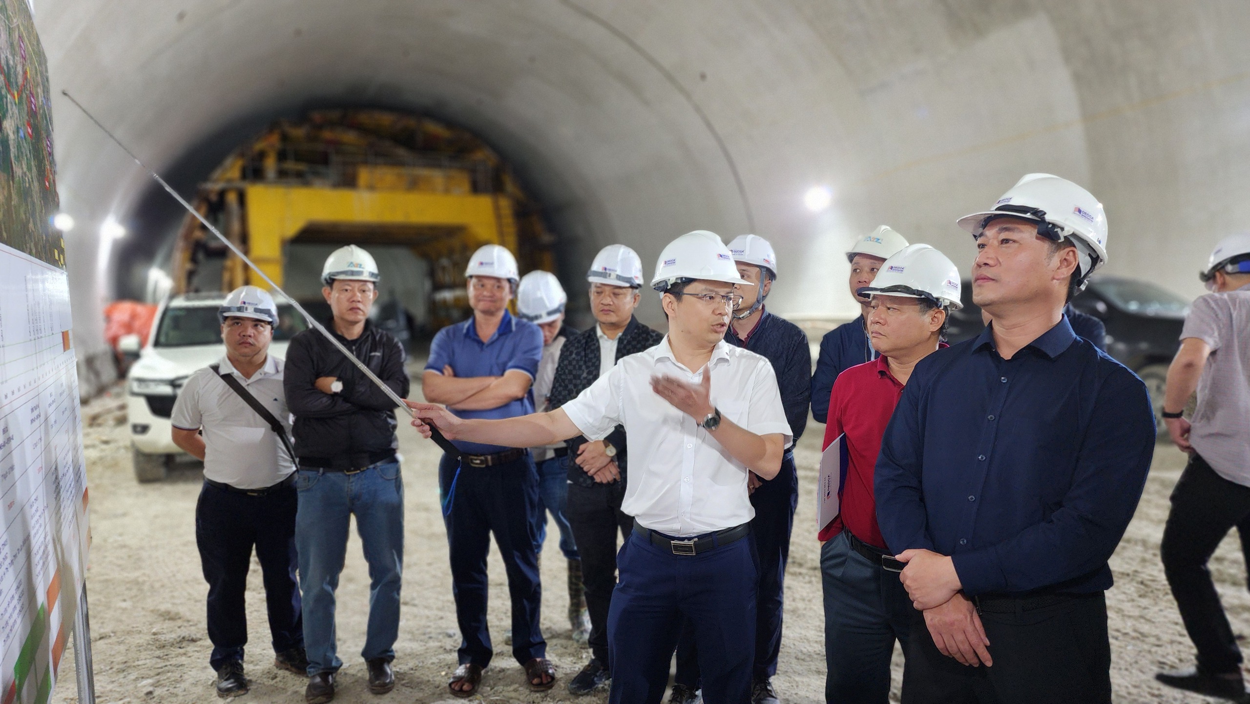 Thứ trưởng Nguyễn Việt Hùng: Nỗ lực cao nhất hoàn thành cao tốc Quảng Ngãi - Hoài Nhơn- Ảnh 3.