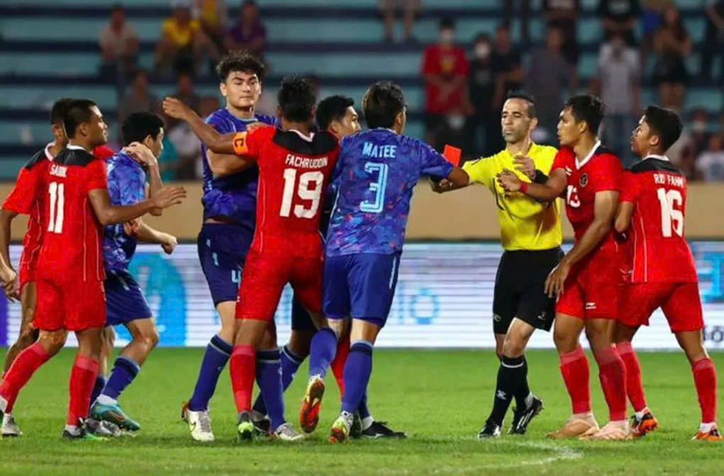 "Máy rút thẻ" bắt trận đầu tiên của tuyển Việt Nam ở vòng loại Asian Cup- Ảnh 1.