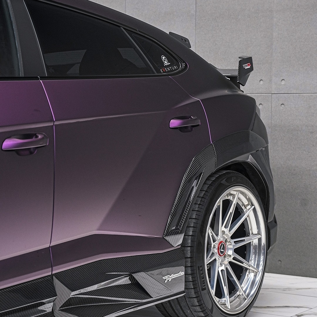 Siêu xe Lamborghini Urus lột xác với gói độ mới- Ảnh 8.