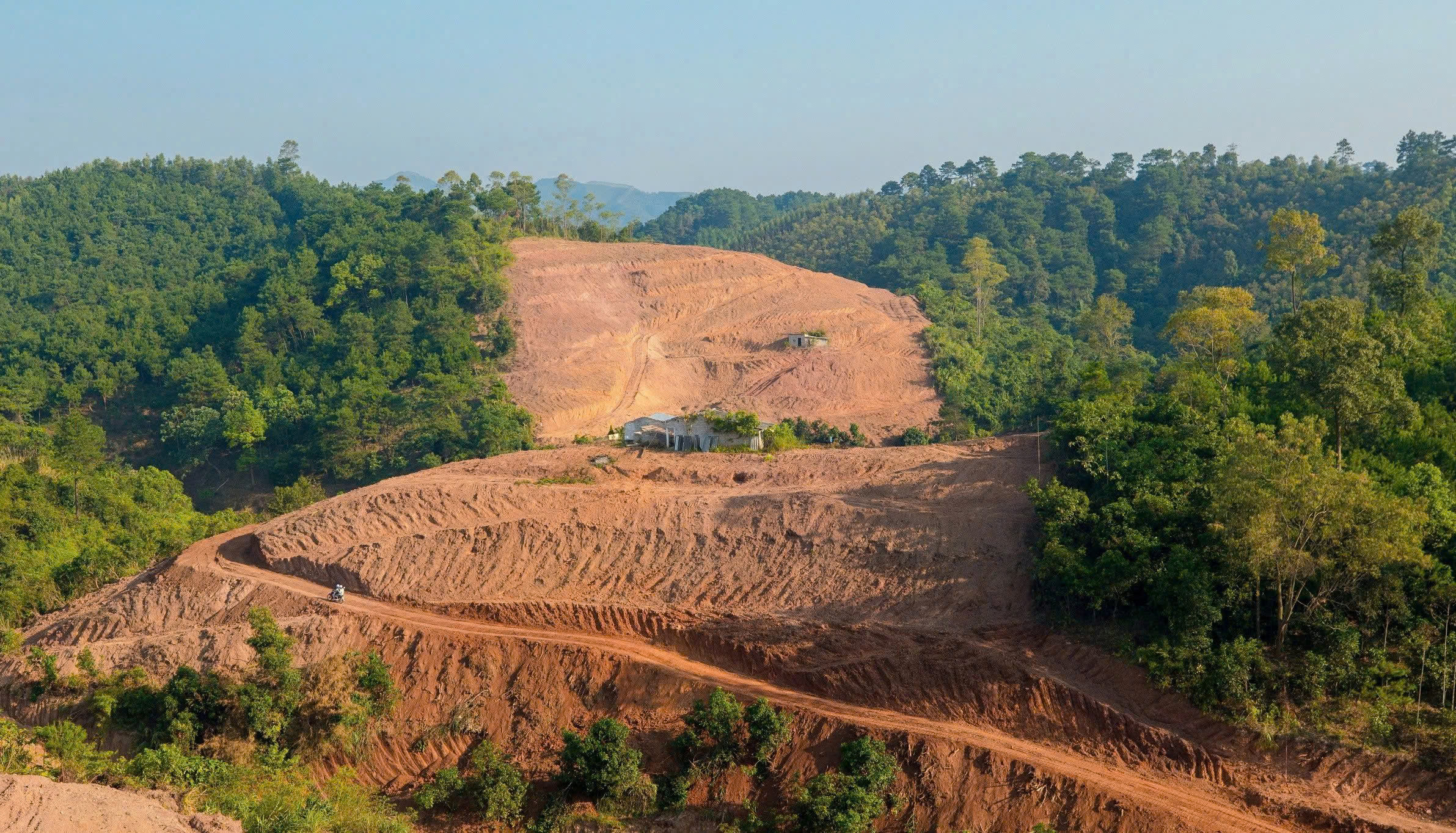 Sớm gỡ nút thắt mặt bằng thi công hai cao tốc lớn qua Lạng Sơn, Cao Bằng- Ảnh 1. Sớm gỡ nút thắt mặt bằng thi công hai cao tốc lớn qua Lạng Sơn, Cao Bằng- Ảnh 1.