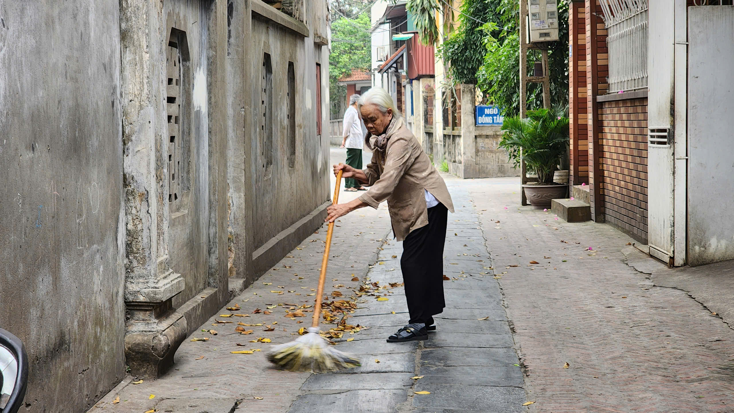 Con đường lát đá xanh gần 100 tuổi trong làng cổ ở Bắc Ninh hiện ra sao?- Ảnh 15.