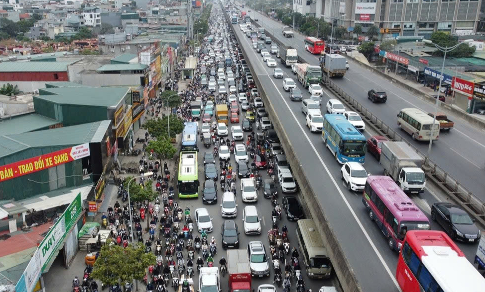Hà Nội sửa chữa Vành đai 3 trên cao, phương tiện đi lại thế nào?- Ảnh 1. Hà Nội sửa chữa Vành đai 3 trên cao, phương tiện đi lại thế nào?- Ảnh 1.