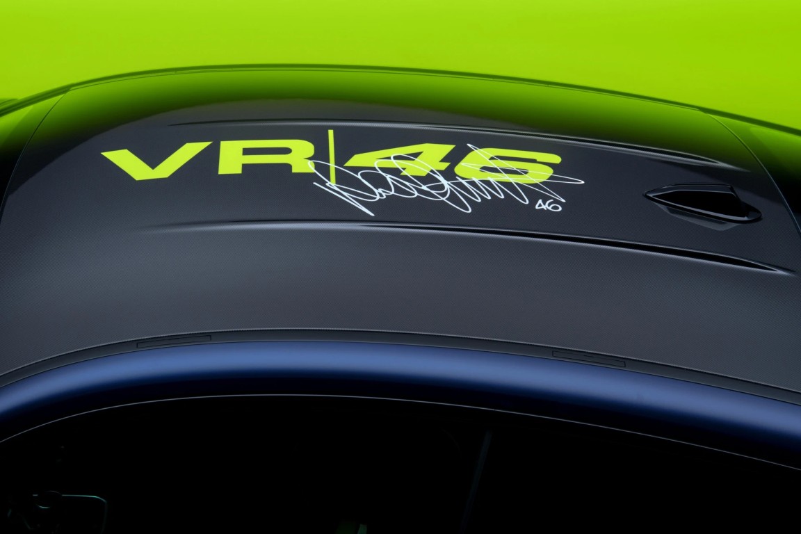 BMW M4 CS Edition VR46 dành riêng cho huyền thoại MotoGP- Ảnh 10.