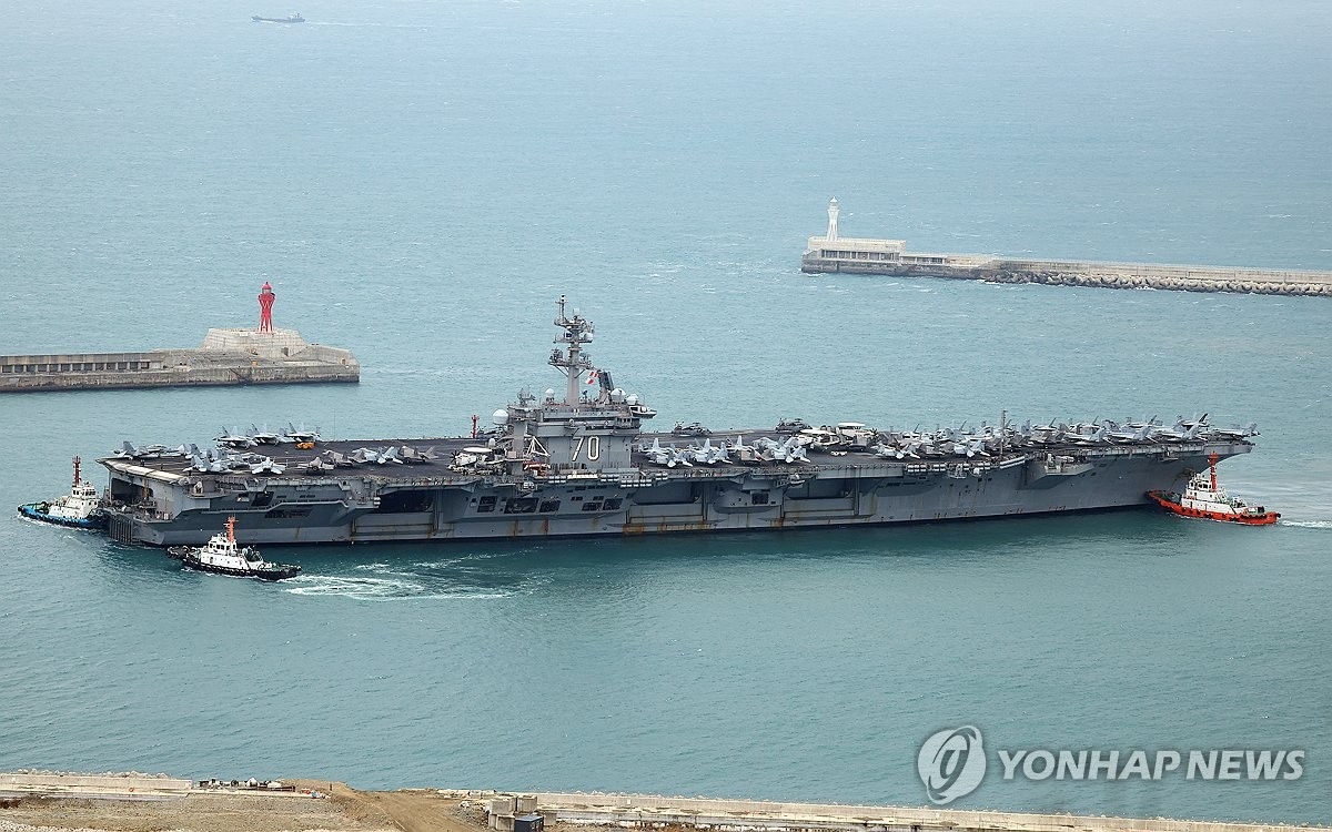 Mỹ điều tàu sân bay USS Carl Vinson đến Hàn Quốc, ra cảnh báo mạnh mẽ với Triều Tiên