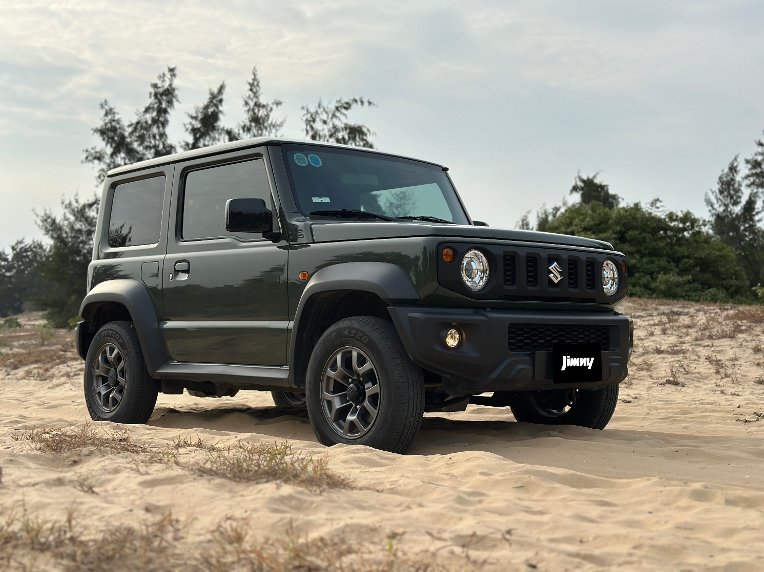 Có gì “đắt giá” sau vô-lăng Suzuki Jimny?- Ảnh 4.