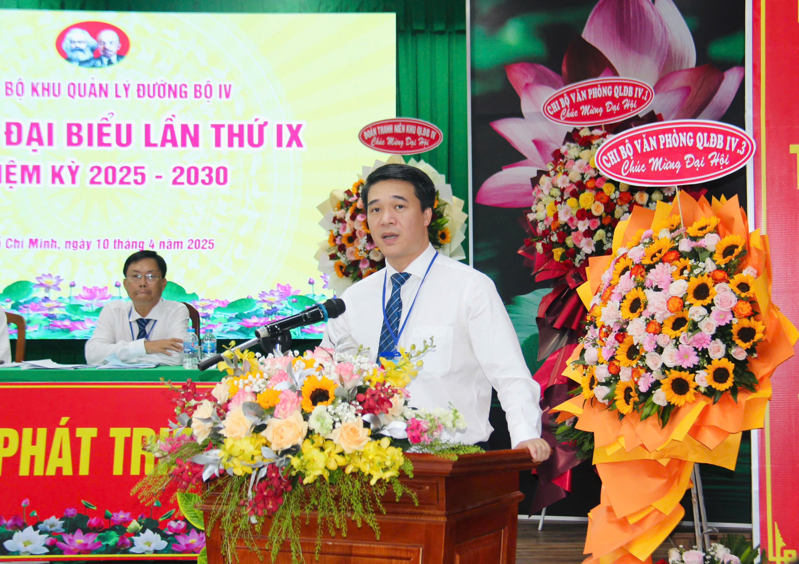 Giao thông an toàn - Hạ tầng hiện đại: Mục tiêu kép của Khu Quản lý đường bộ IV- Ảnh 4.