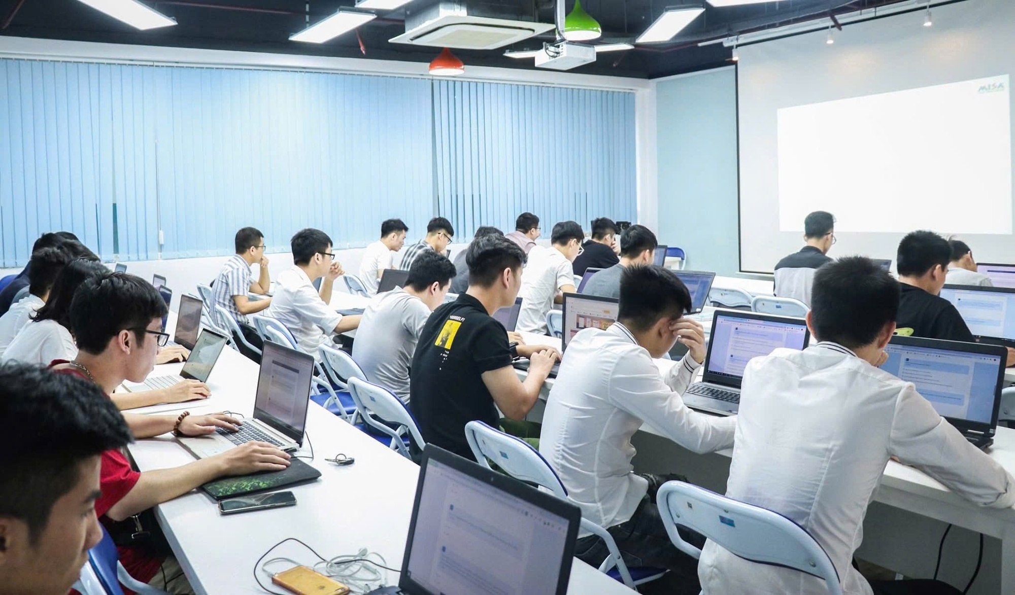 ĐH Sư phạm Hà Nội công bố xét tuyển thẳng 2025- Ảnh 1. ĐH Sư phạm Hà Nội công bố xét tuyển thẳng 2025- Ảnh 1.