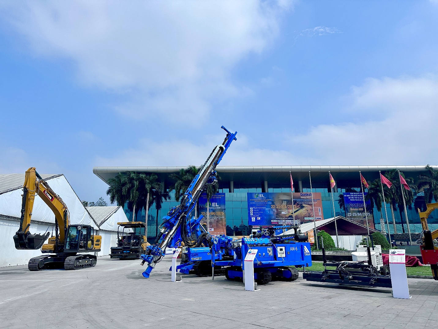 Doanh nghiệp tìm lời giải cho bài toán công nghệ giữa sức ép thị trường- Ảnh 3. https://cungquyhoach.vn/Upload/img_2604.jpg