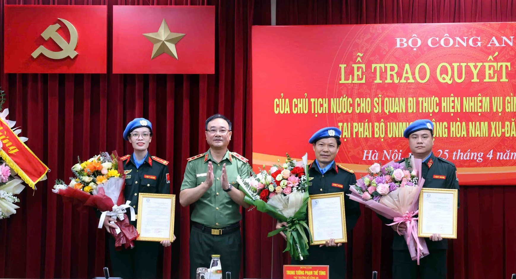 Bộ Công an cử 3 sĩ quan tham gia thực hiện gìn giữ hòa bình tại Nam Sudan- Ảnh 1. Bộ Công an cử 3 sĩ quan tham gia thực hiện gìn giữ hòa bình tại Nam Sudan- Ảnh 1.