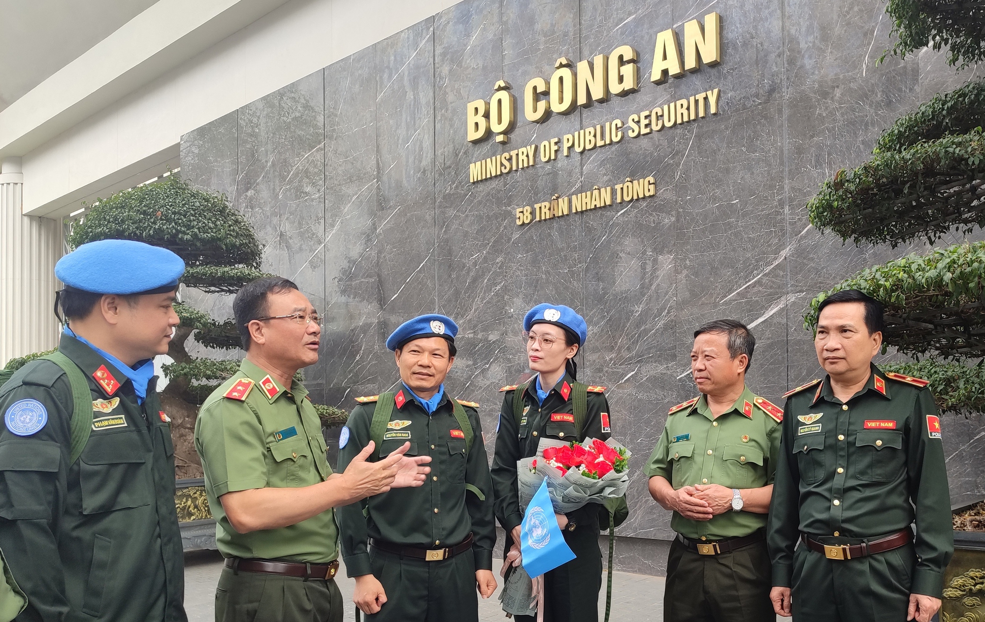 Bộ Công an cử 3 sĩ quan tham gia thực hiện gìn giữ hòa bình tại Nam Sudan- Ảnh 2. Bộ Công an cử 3 sĩ quan tham gia thực hiện gìn giữ hòa bình tại Nam Sudan- Ảnh 2.