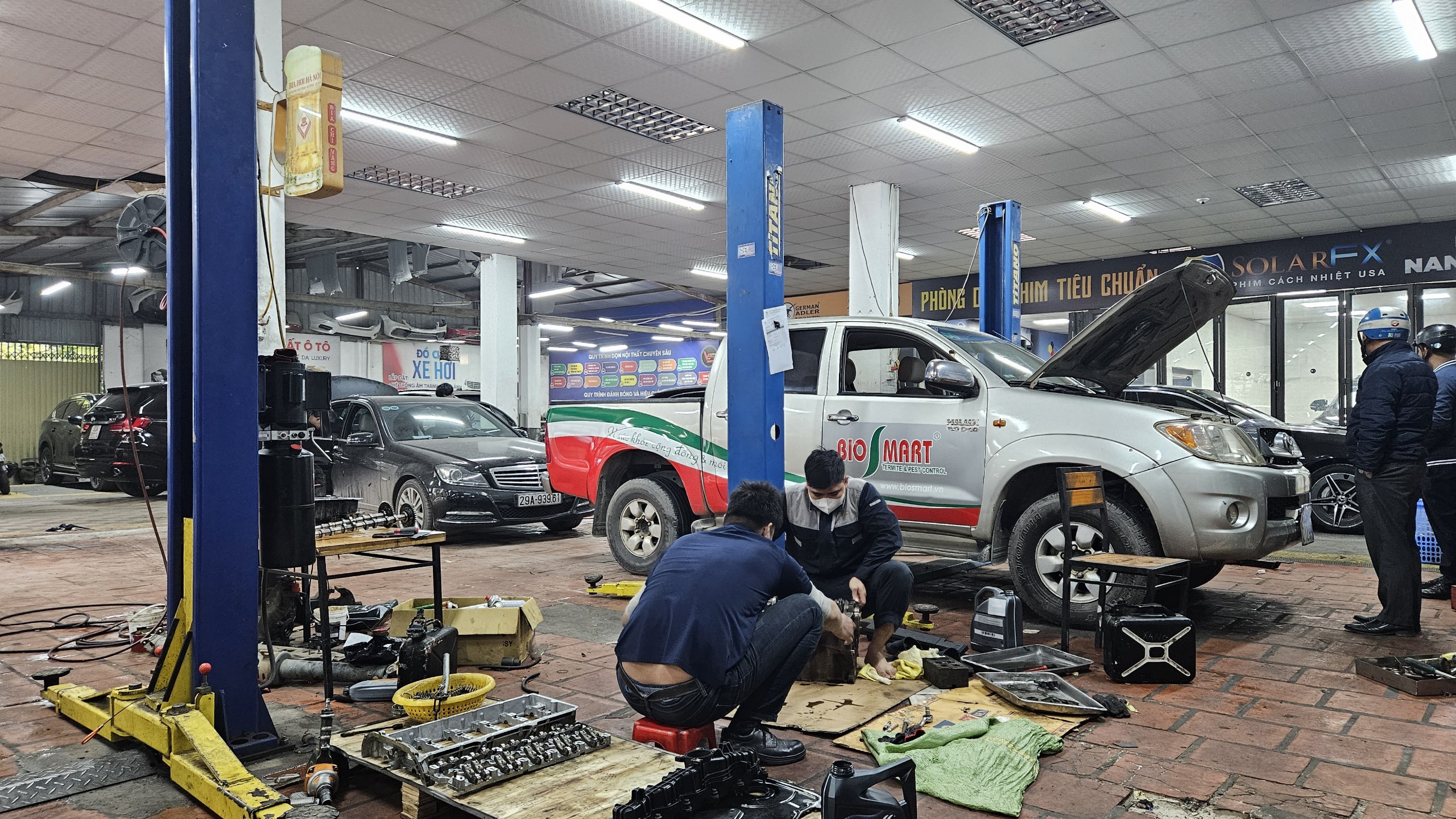 Nghỉ lễ 30/4, dịch vụ sửa chữa ô tô có hoạt động?- Ảnh 1.