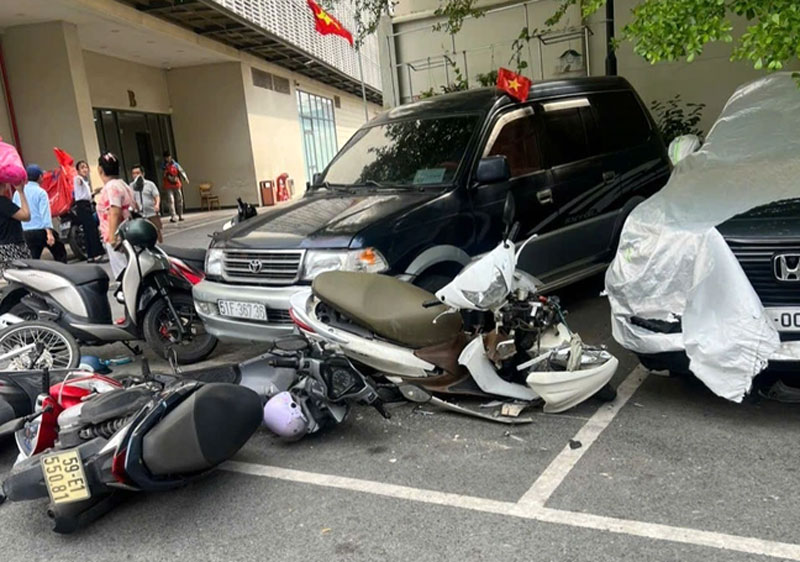 Hiện trường tai nạn. Hiện trường tai nạn.