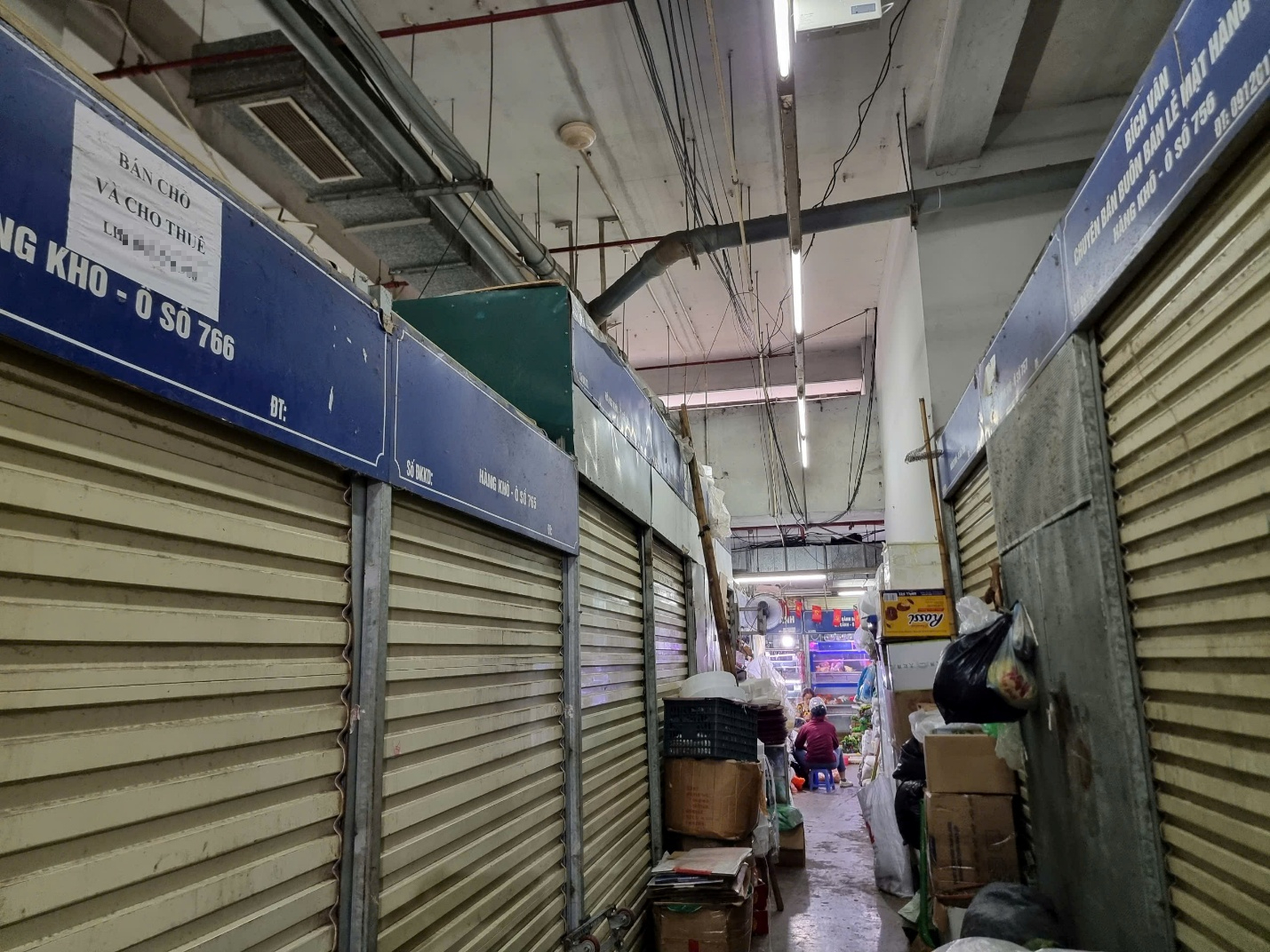 Hà Nội: Giải pháp nào giúp chợ truyền thống hết ế khách?- Ảnh 4. Hà Nội: Giải pháp nào giúp chợ truyền thống hết ế khách?- Ảnh 4.