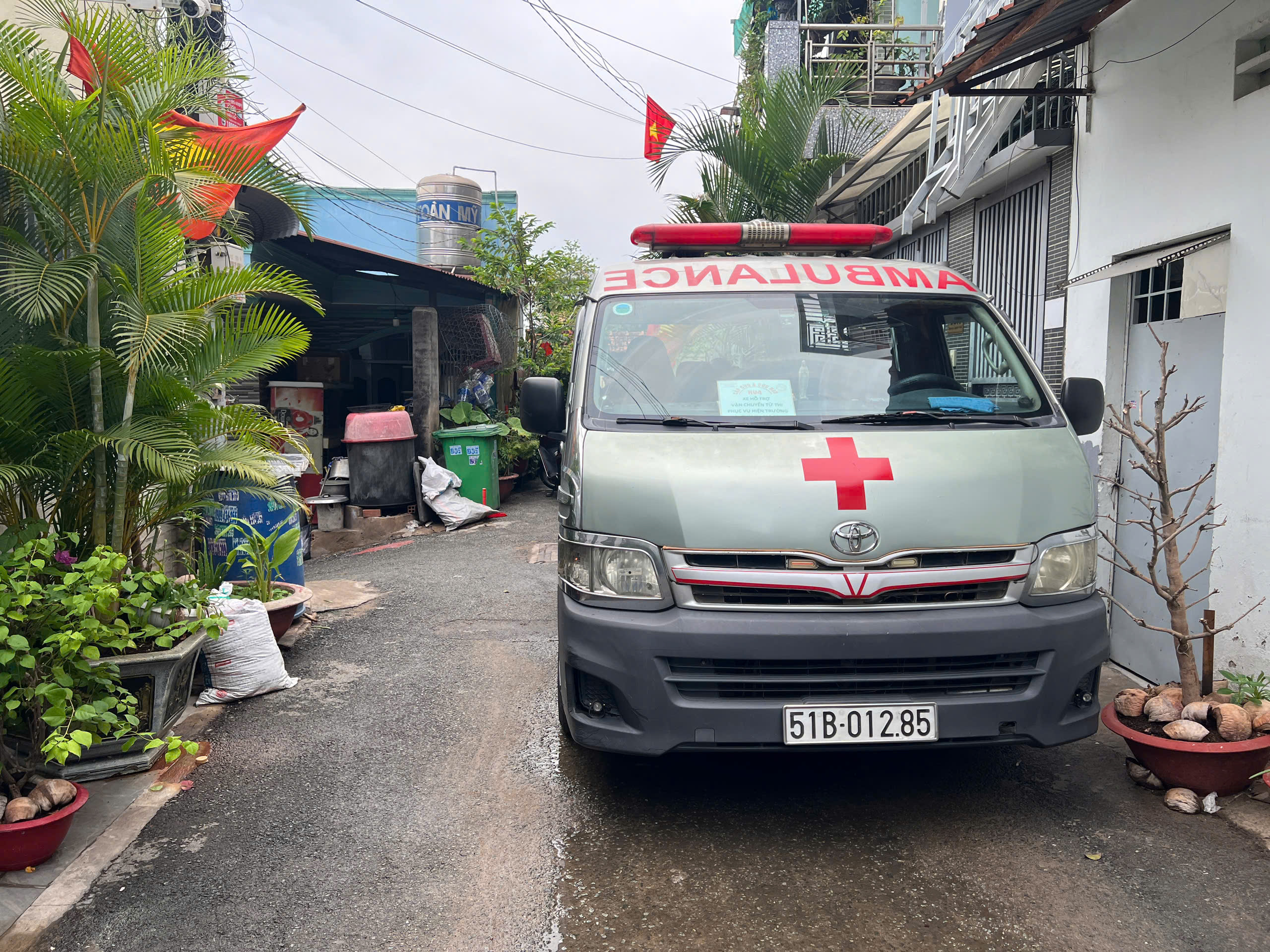 TP.HCM: Bắt giữ nghi can phóng hỏa phòng trọ vì ghen tuông- Ảnh 1. TP.HCM: Bắt giữ nghi can phóng hỏa phòng trọ vì ghen tuông- Ảnh 1.