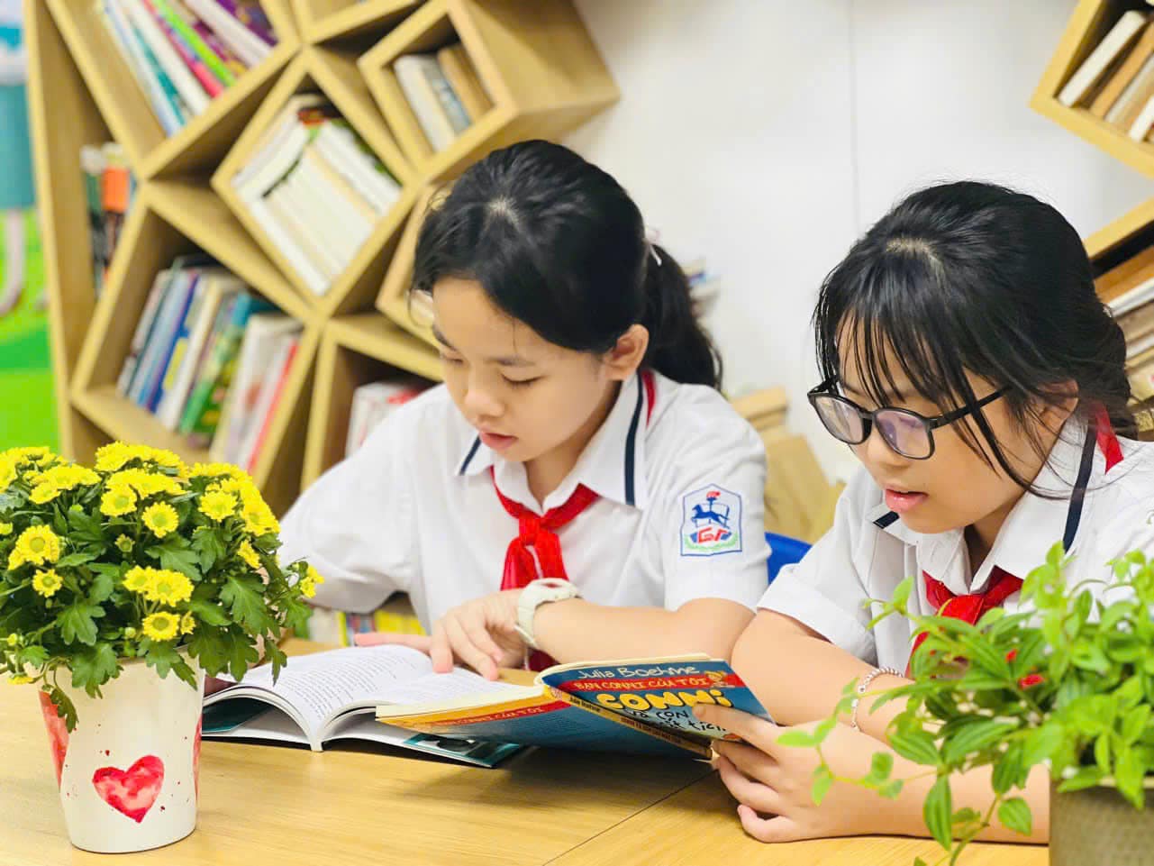 Mở rộng đối tượng miễn, hỗ trợ học phí theo Luật Giáo dục- Ảnh 1. Mở rộng đối tượng miễn, hỗ trợ học phí theo Luật Giáo dục- Ảnh 1.