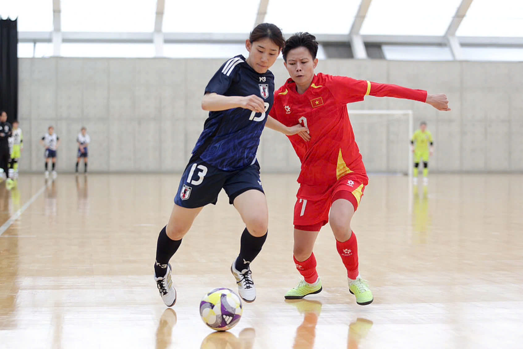 Thua đau đội hạng 10 thế giới, tuyển futsal nữ Việt Nam lỡ cơ hội dự World Cup- Ảnh 1. Thua đau đội hạng 10 thế giới, tuyển futsal nữ Việt Nam lỡ cơ hội dự World Cup- Ảnh 1.