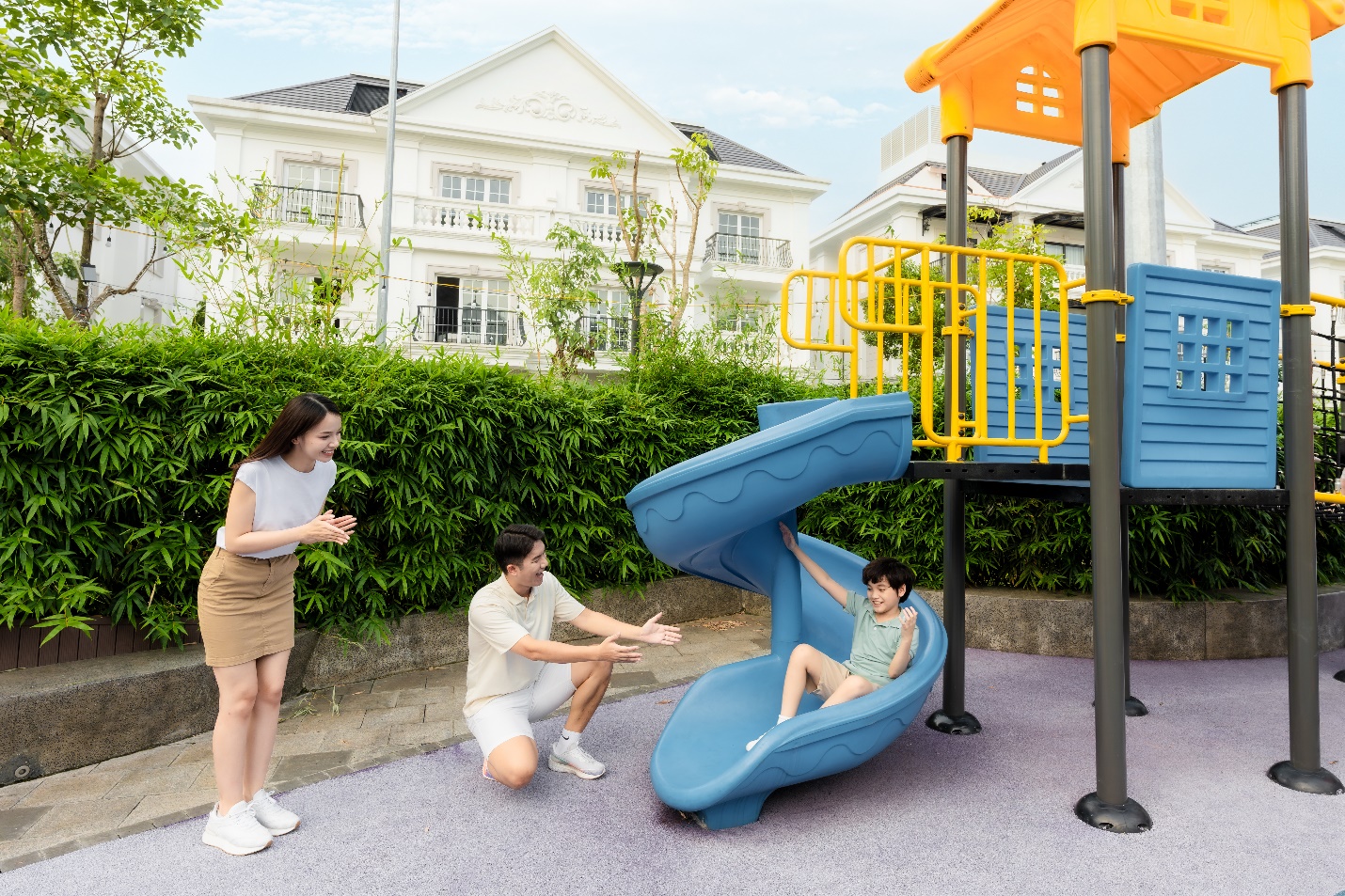 Ký kết hợp tác đại lý phân phối dự án Eurowindow Twin Parks- Ảnh 3. Ký kết hợp tác đại lý phân phối dự án Eurowindow Twin Parks- Ảnh 3.