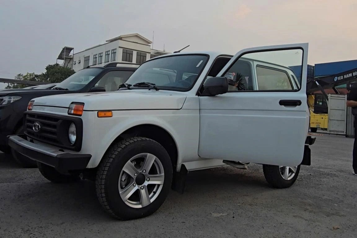 Ô tô Lada của Nga có thể cạnh tranh tại Việt Nam?- Ảnh 4. Ô tô Lada của Nga có thể cạnh tranh tại Việt Nam?- Ảnh 4.