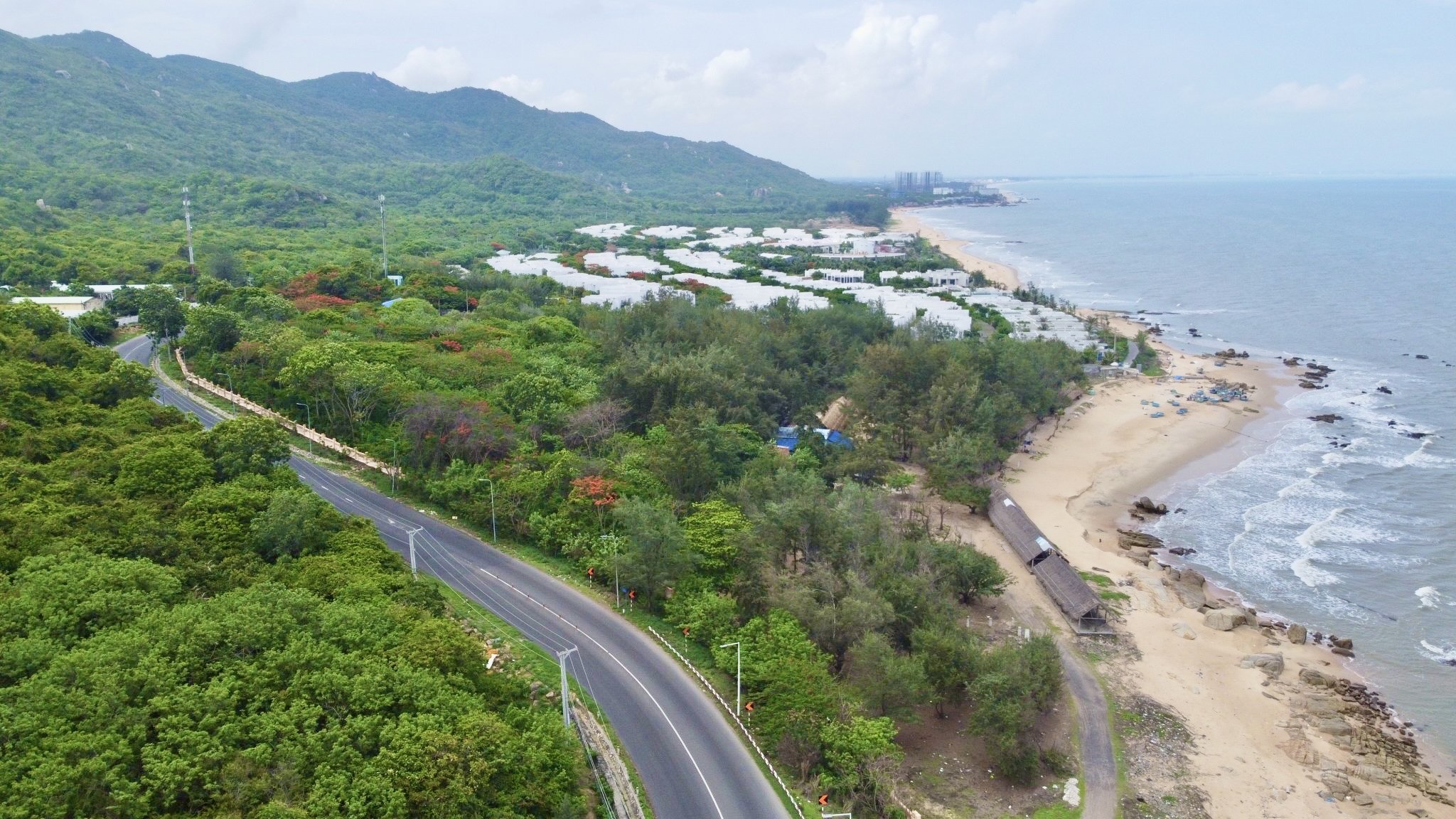 BR-VT: Khởi công khu du lịch nghỉ dưỡng cao cấp 1 tỷ USD tại Hồ Tràm- Ảnh 4. BR-VT: Khởi công khu du lịch nghỉ dưỡng cao cấp 1 tỷ USD tại Hồ Tràm- Ảnh 4.