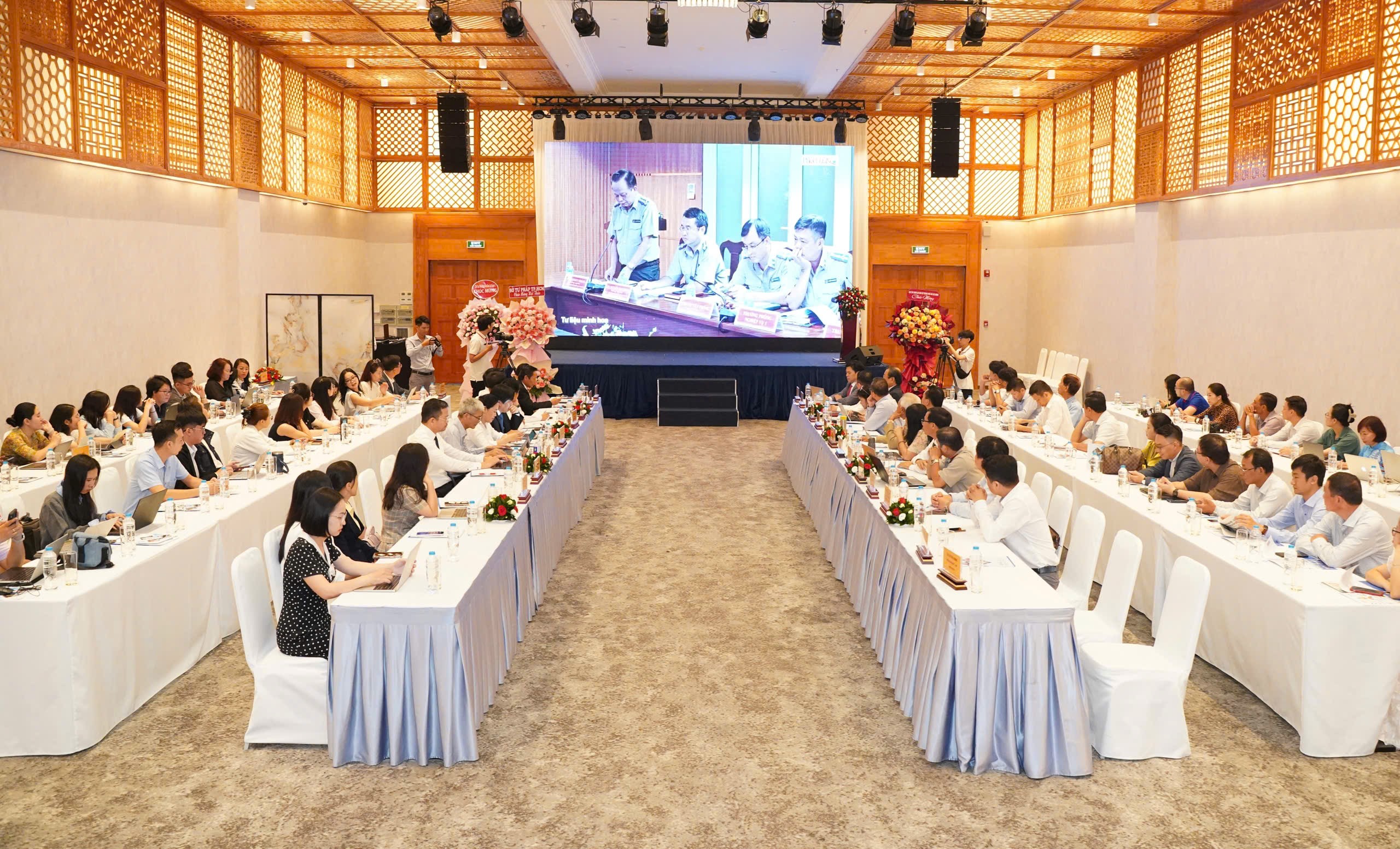 Chuyên gia hiến kế xử lý tài sản thi hành án trong các đại án kinh tế- Ảnh 1. Chuyên gia hiến kế xử lý tài sản thi hành án trong các đại án kinh tế- Ảnh 1.