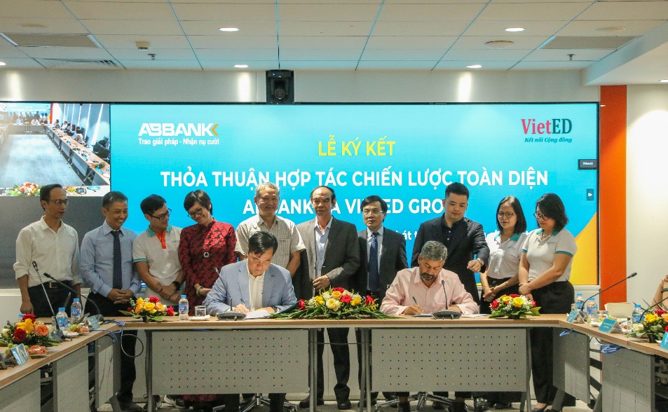 ABBANK hợp tác cùng VietED Group xây dựng giải pháp phát triển sinh kế bền vững- Ảnh 1. C:\Users\ASUS\Desktop\1.jpg