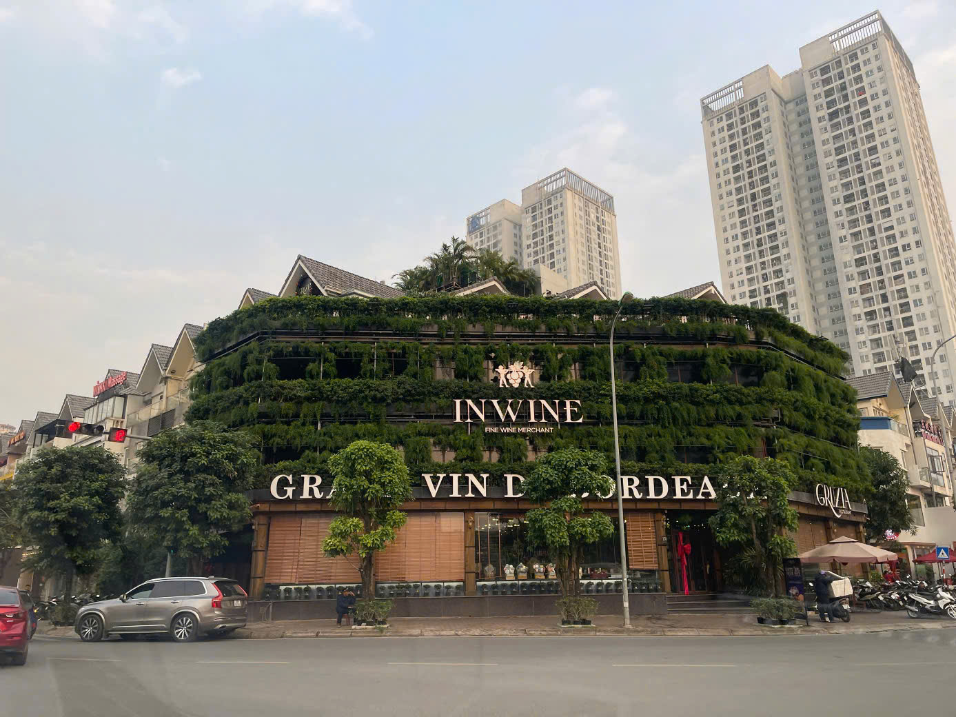 Muôn kiểu thích ứng thông minh trước việc tăng giá điện- Ảnh 3. Muôn kiểu thích ứng thông minh trước việc tăng giá điện- Ảnh 3.
