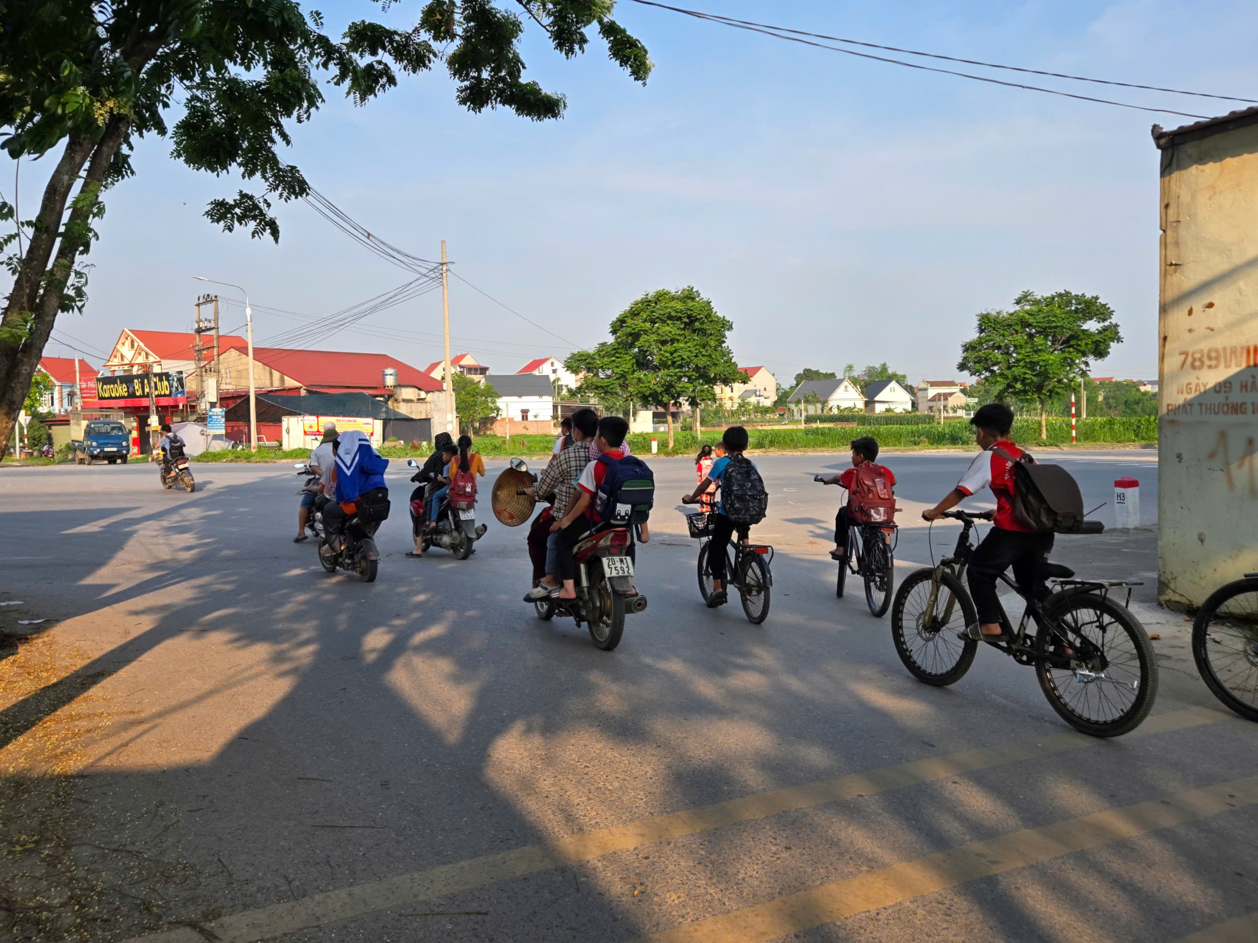 Thái Nguyên: Đường vành đai liên tục xảy ra tai nạn, người dân mong sớm lắp đèn tín hiệu- Ảnh 1. Thái Nguyên: Đường vành đai liên tục xảy ra tai nạn, người dân mong sớm lắp đèn tín hiệu- Ảnh 1.