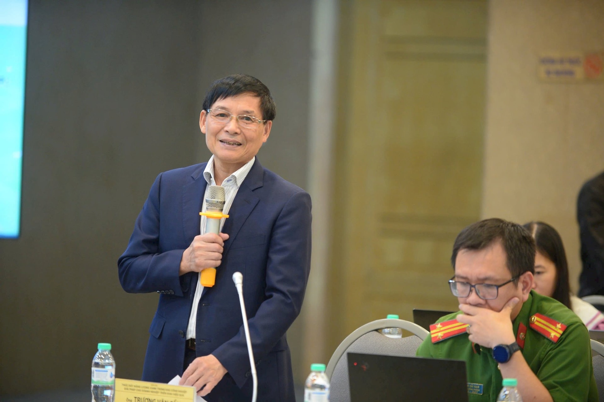 Tiềm năng điện mặt trời mái nhà khu công nghiệp tương đương 10 nhà máy điện than- Ảnh 2. Tiềm năng điện mặt trời mái nhà khu công nghiệp tương đương 10 nhà máy điện than- Ảnh 2.