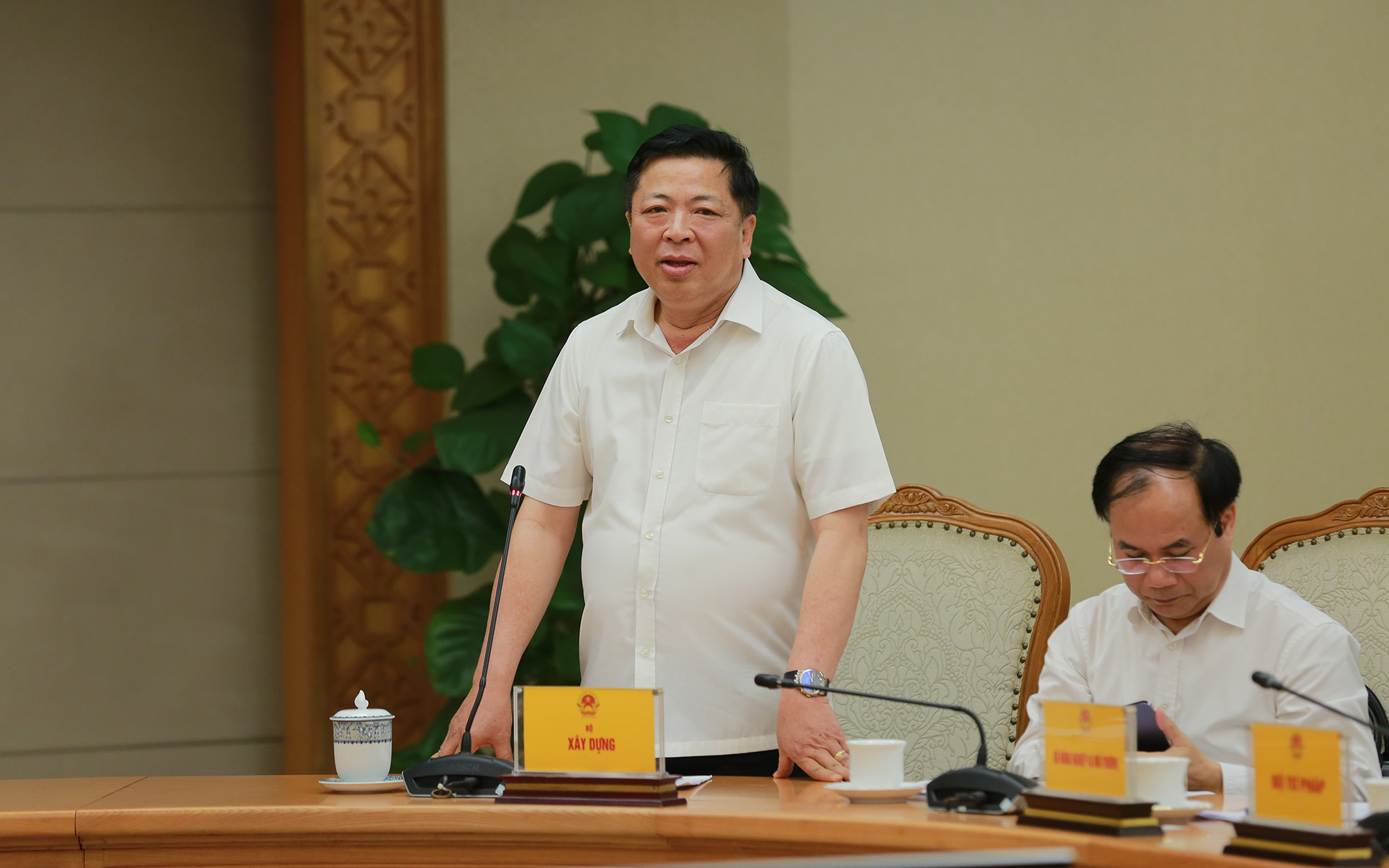 Cần những “liều thuốc mạnh” cho thị trường bất động sản- Ảnh 2. Cần những “liều thuốc mạnh” cho thị trường bất động sản- Ảnh 2.
