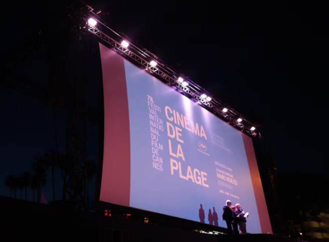 Chợ phim Cannes giao dịch thận trọng sau tuyên bố áp thuế 100% của Tổng thống Donald Trump- Ảnh 2. Chợ phim Cannes giao dịch thận trọng sau tuyên bố áp thuế 100% của Tổng thống Donald Trump- Ảnh 2.