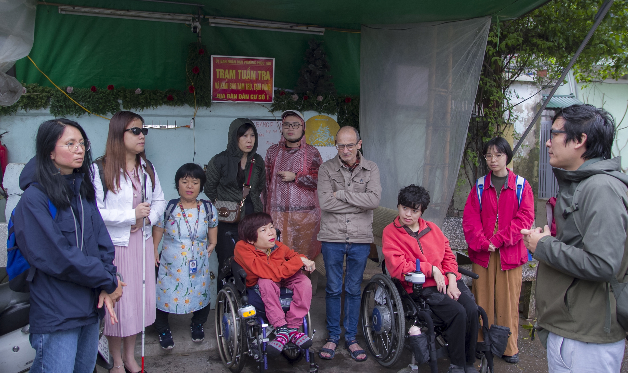 Người dân nên được tham gia quá trình thiết kế không gian công cộng để đáp ứng đúng nhu cầu của họ, đồng thời mang đến các giải pháp thực tế. Người dân nên được tham gia quá trình thiết kế không gian công cộng để đáp ứng đúng nhu cầu của họ, đồng thời mang đến các giải pháp thực tế.