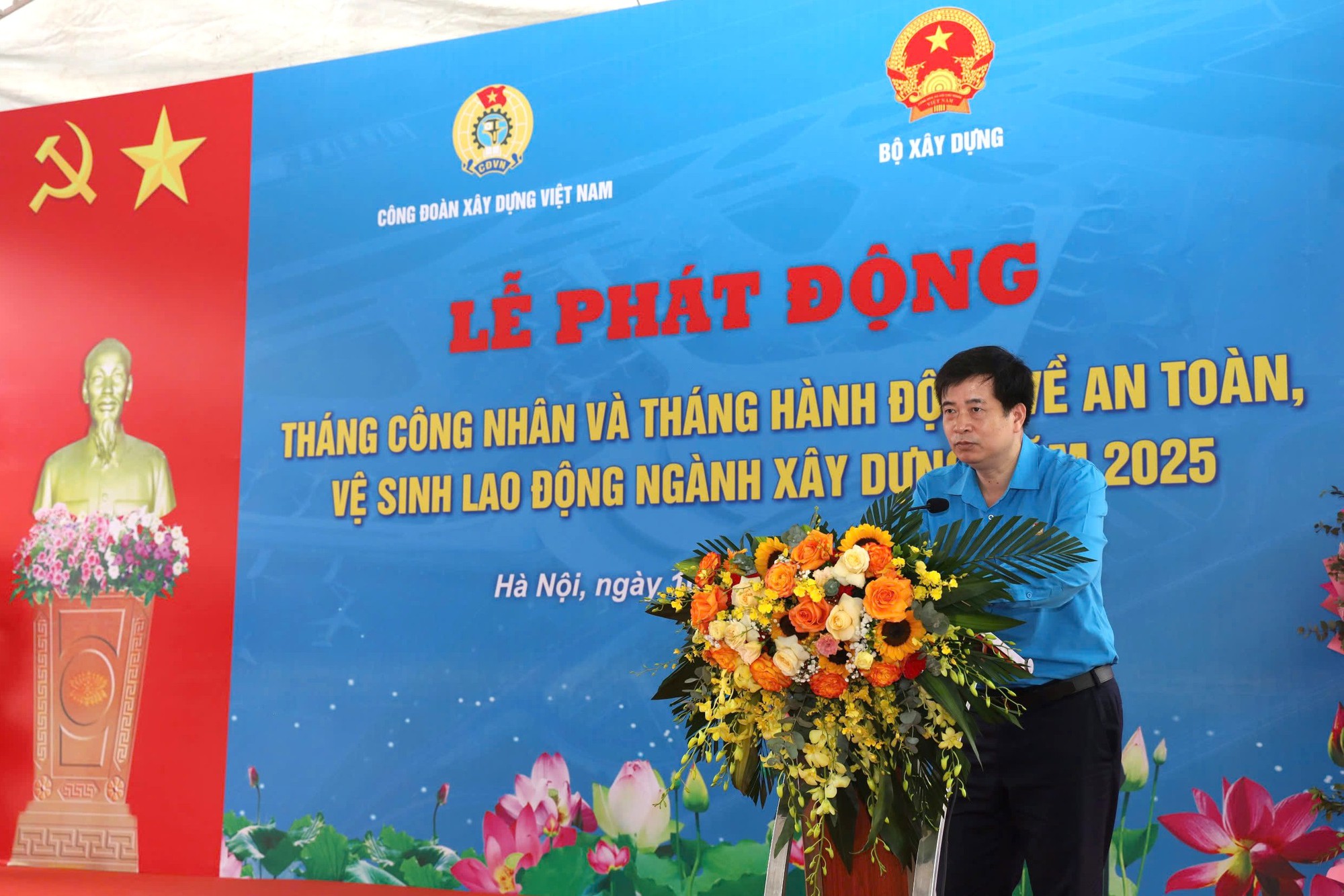 Công đoàn Xây dựng phát động Tháng Công nhân và Tháng hành động về ATVSLĐ 2025- Ảnh 1. Công đoàn Xây dựng phát động Tháng Công nhân và Tháng hành động về ATVSLĐ 2025- Ảnh 1.