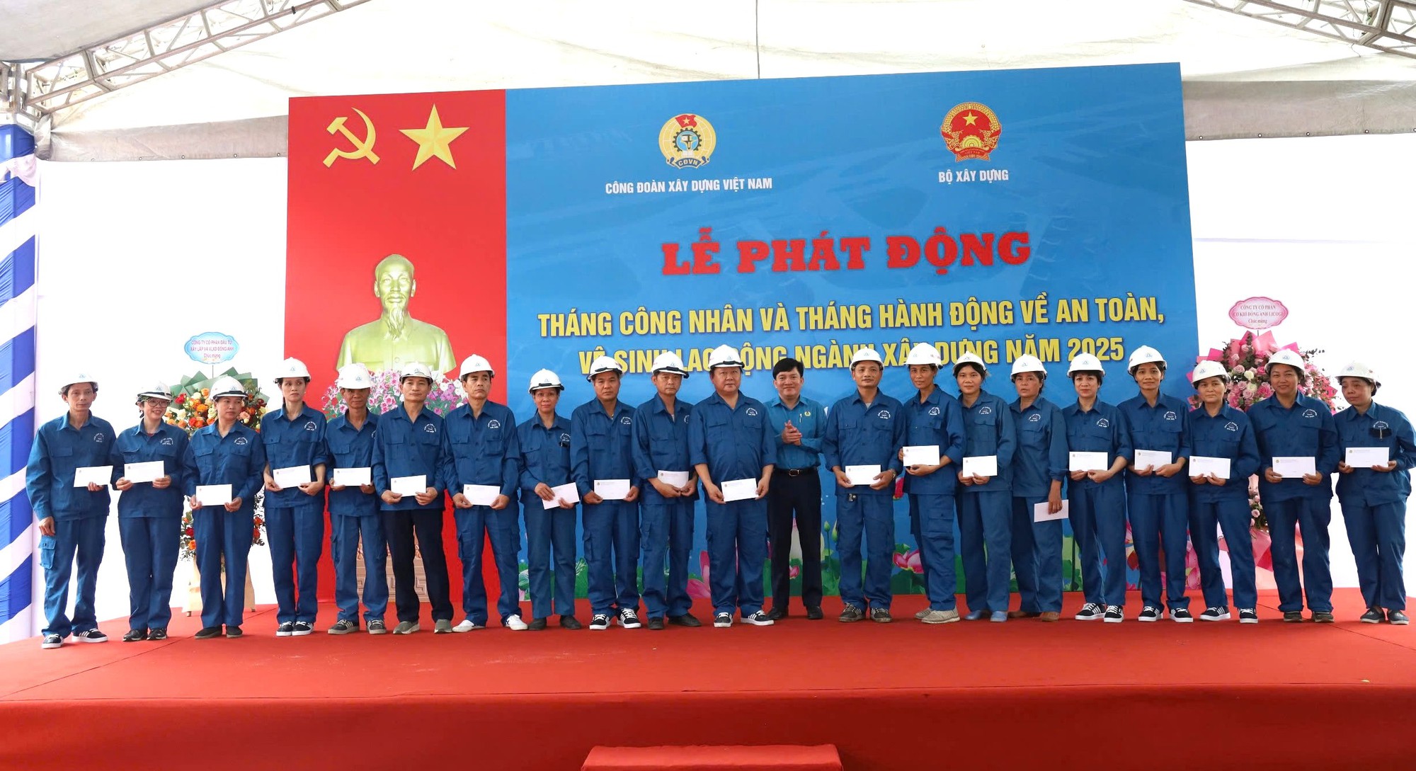 Công đoàn Xây dựng phát động Tháng Công nhân và Tháng hành động về ATVSLĐ 2025- Ảnh 4. Công đoàn Xây dựng phát động Tháng Công nhân và Tháng hành động về ATVSLĐ 2025- Ảnh 4.