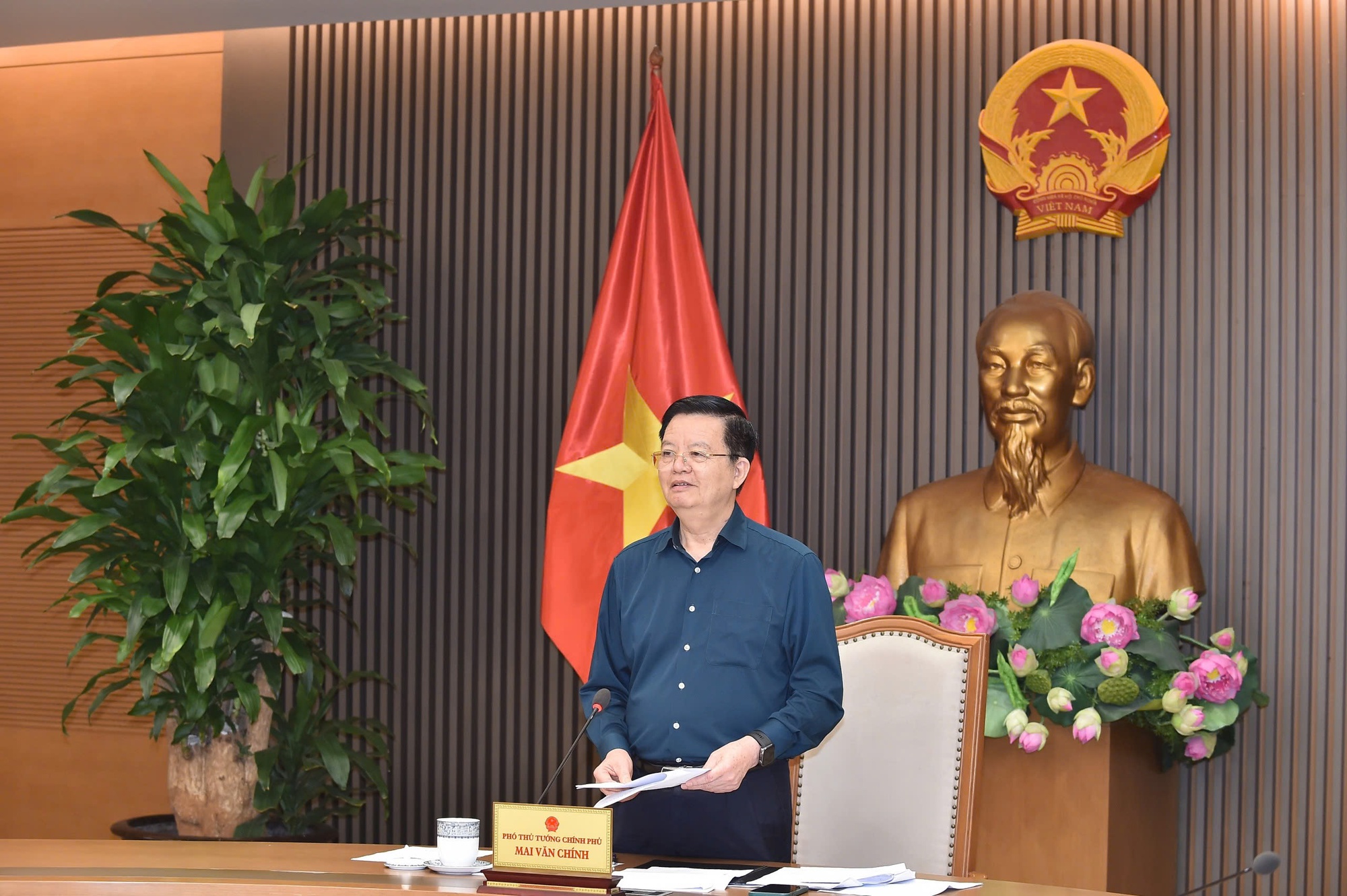 Phó Thủ tướng: Xác định rõ nguyên nhân, quyết liệt giải ngân 100% vốn đầu tư công- Ảnh 1. Phó Thủ tướng: Xác định rõ nguyên nhân, quyết liệt giải ngân 100% vốn đầu tư công- Ảnh 1.